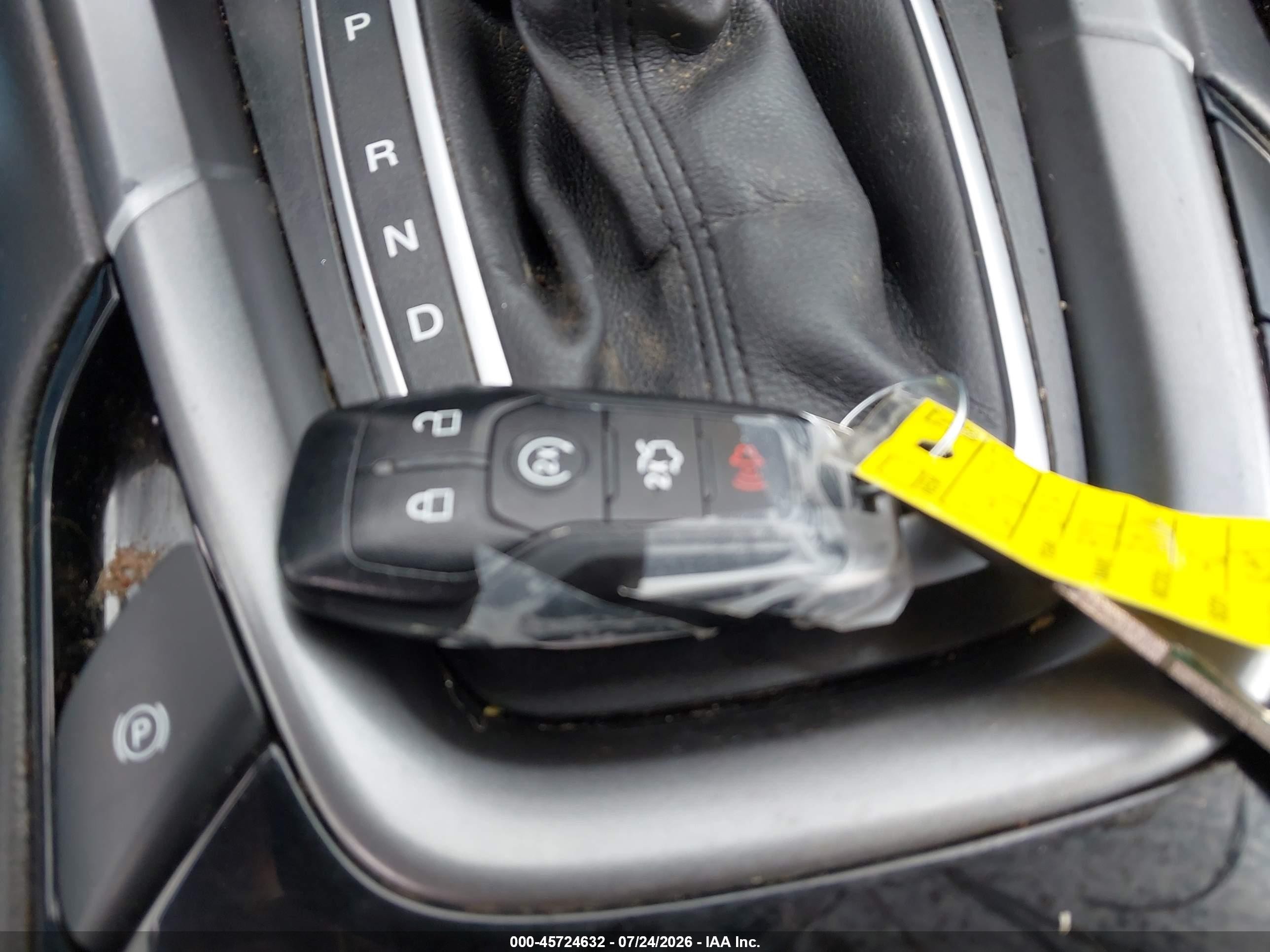 2013 Ford Fusion Energi Titanium Burgundy vin: 3FA6P0SU2DR246775