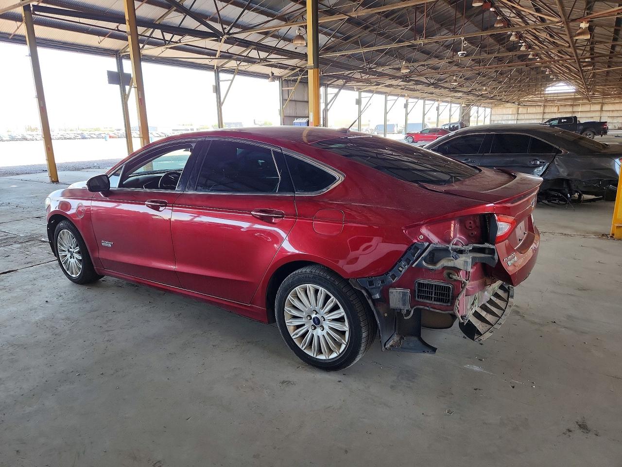 2014 Ford Fusion Titanium Phev Burgundy vin: 3FA6P0SU2ER355903
