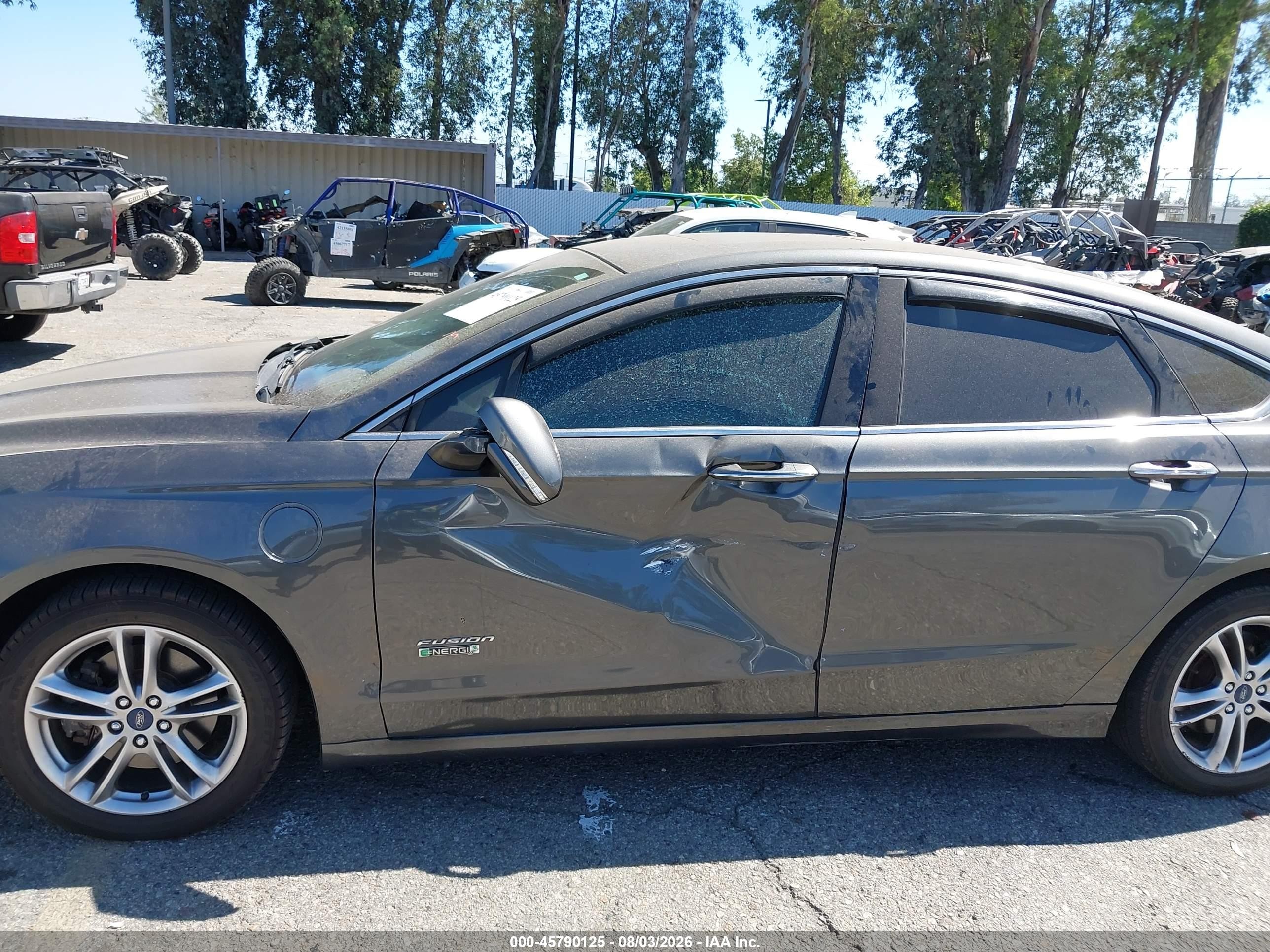 2015 Ford Fusion Energi Titanium Gray vin: 3FA6P0SU3FR166033