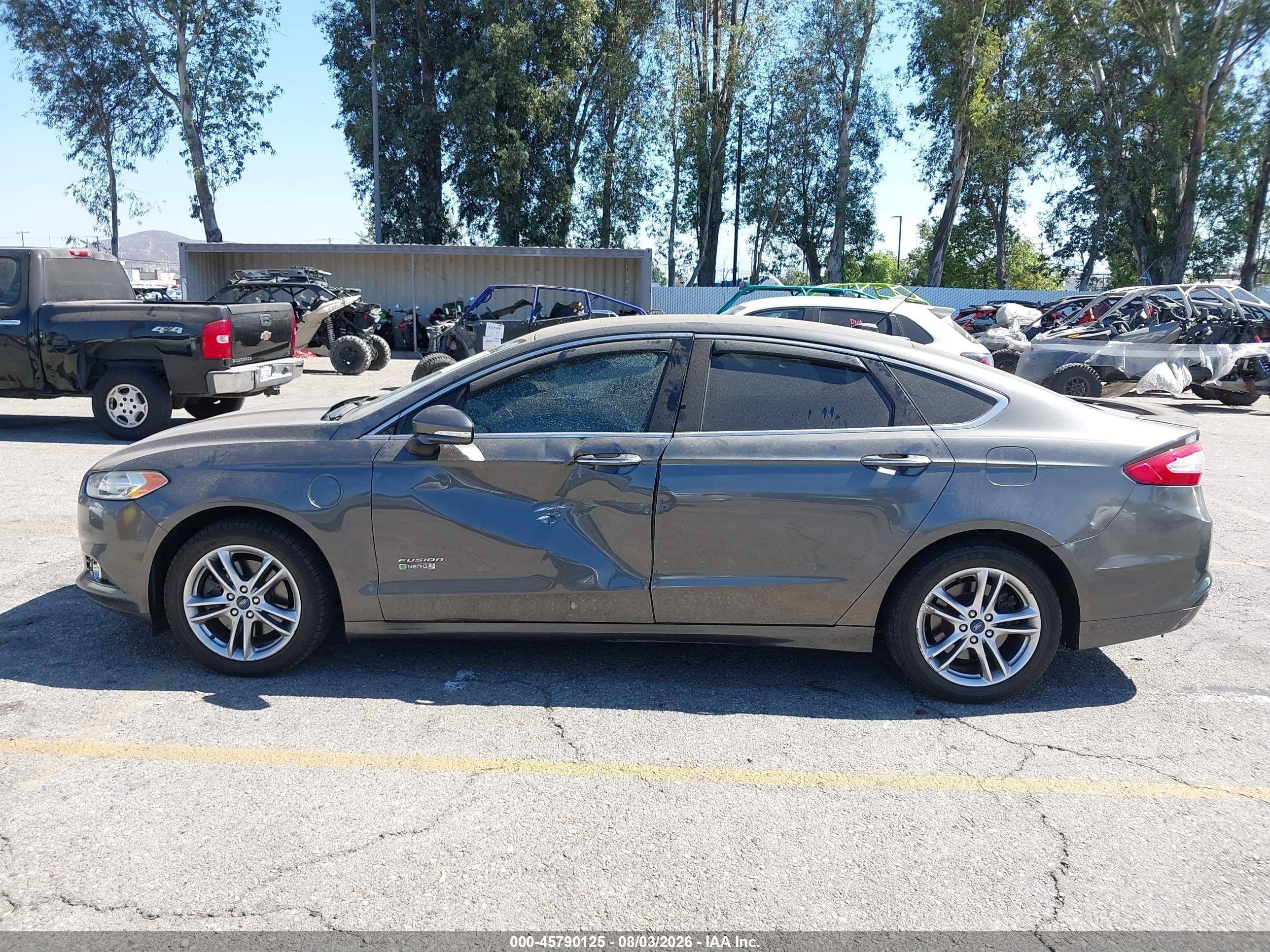 2015 Ford Fusion Energi Titanium Gray vin: 3FA6P0SU3FR166033