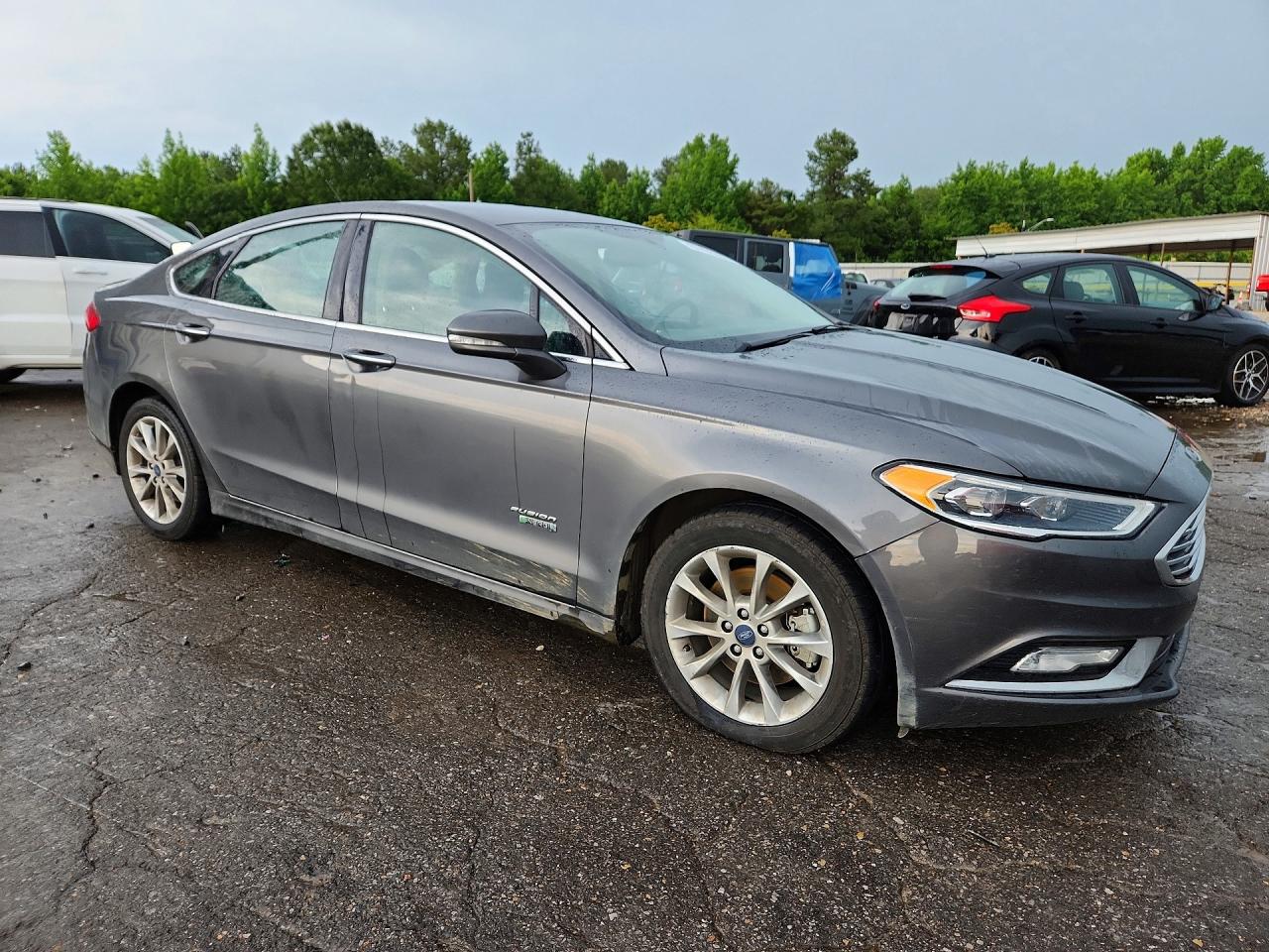 2017 Ford Fusion Titanium Phev Silver vin: 3FA6P0SU3HR373685