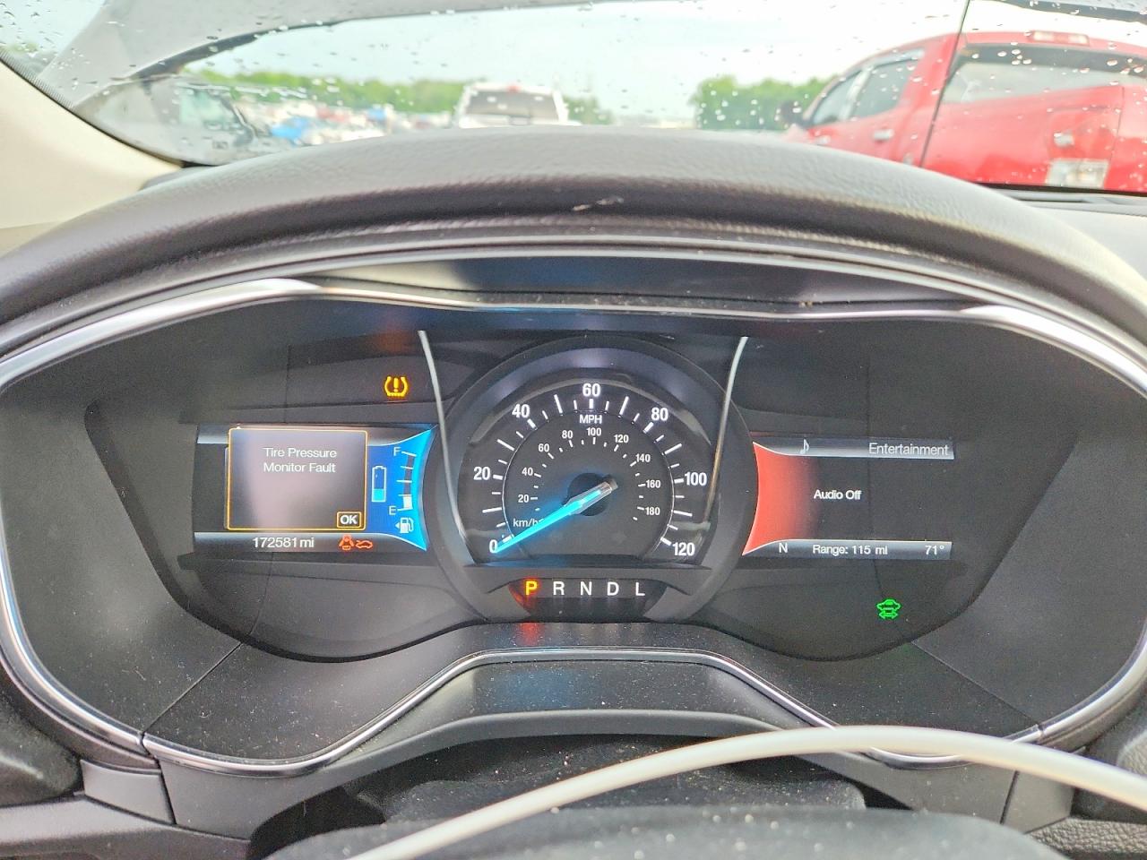 2017 Ford Fusion Titanium Phev Silver vin: 3FA6P0SU3HR373685