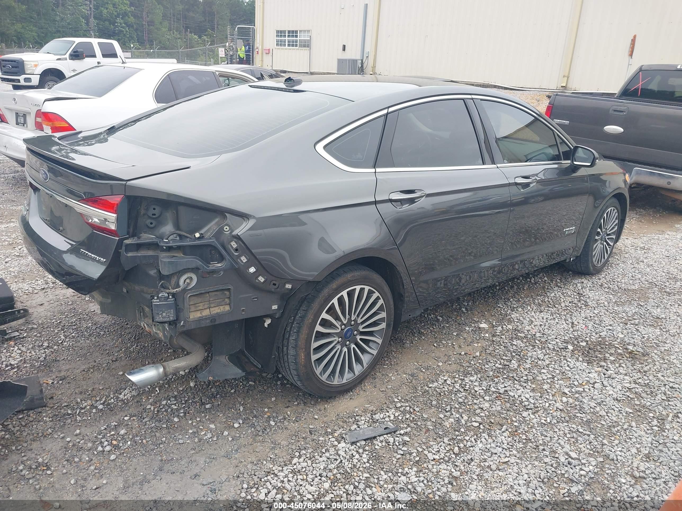2018 Ford Fusion Energi Titanium Серый vin: 3FA6P0SU3JR135972