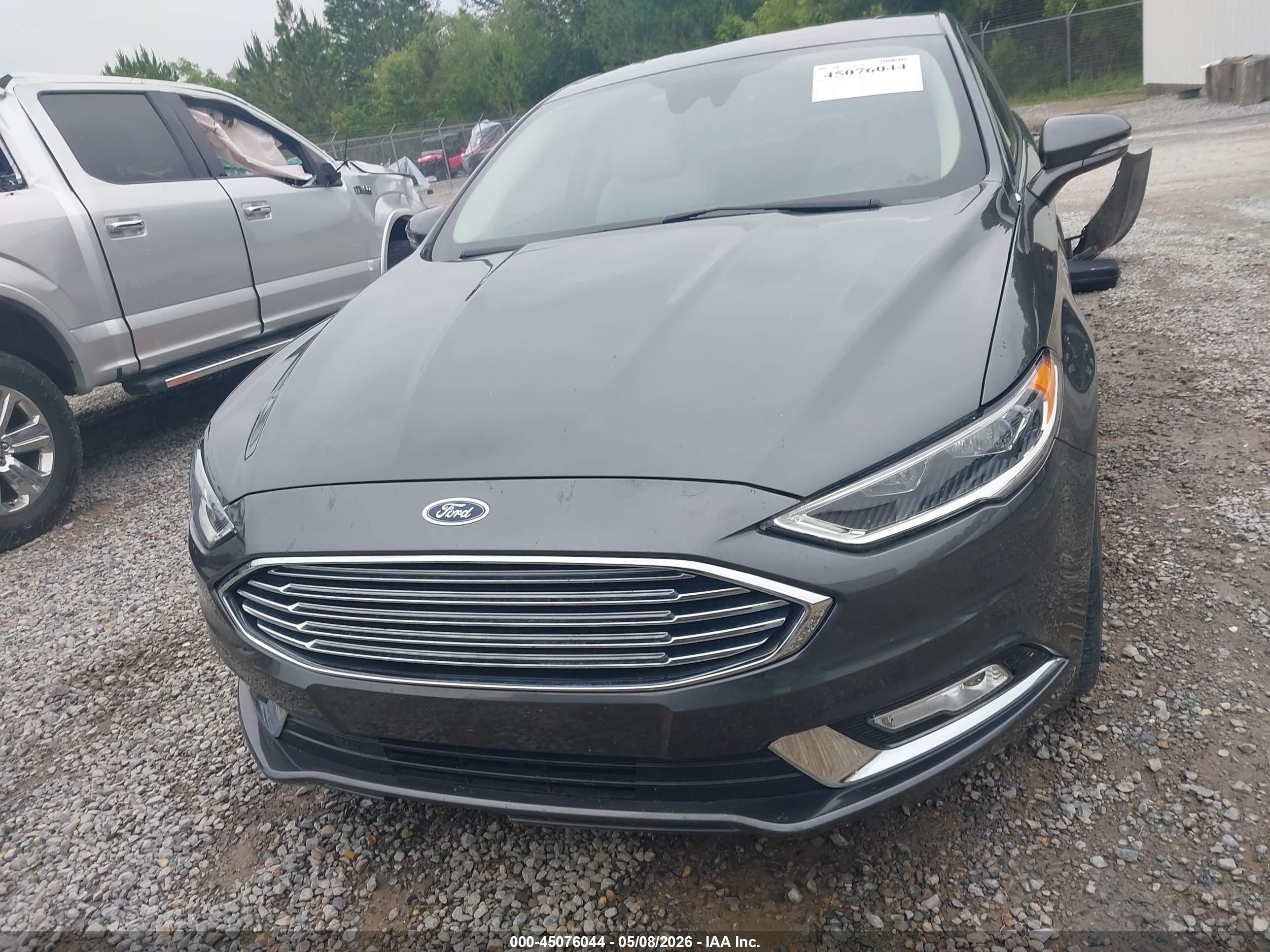 2018 Ford Fusion Energi Titanium Серый vin: 3FA6P0SU3JR135972