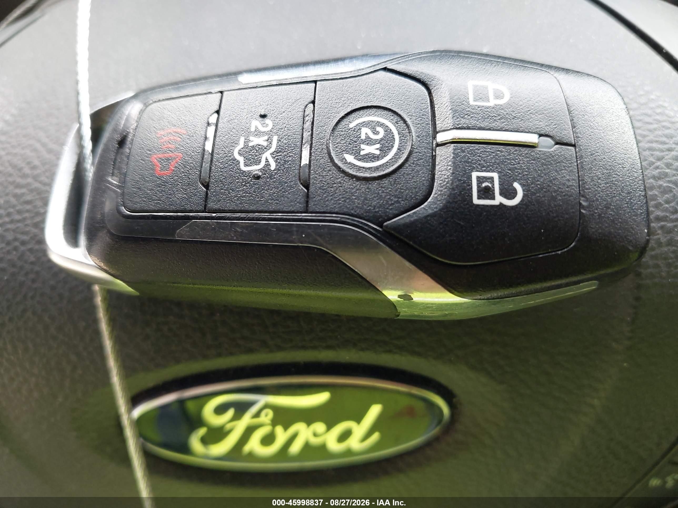 2015 Ford Fusion Energi Titanium White vin: 3FA6P0SU4FR137432