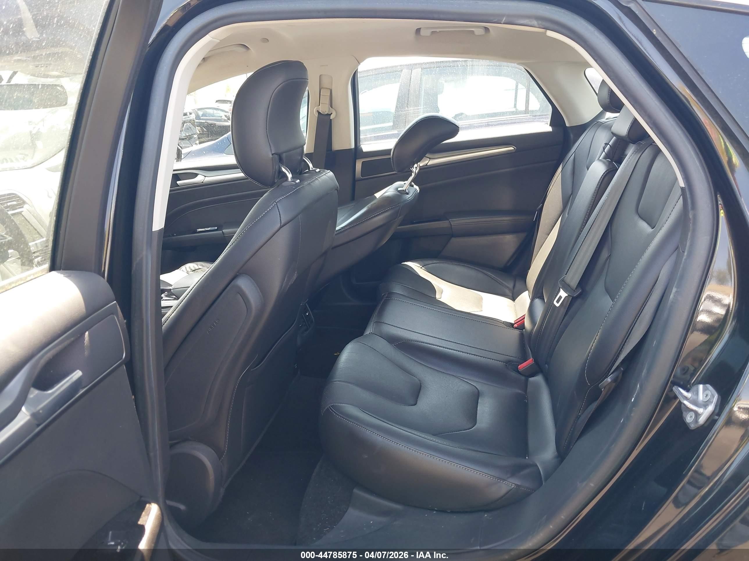 2015 Ford Fusion Energi Titanium Black vin: 3FA6P0SU4FR147474