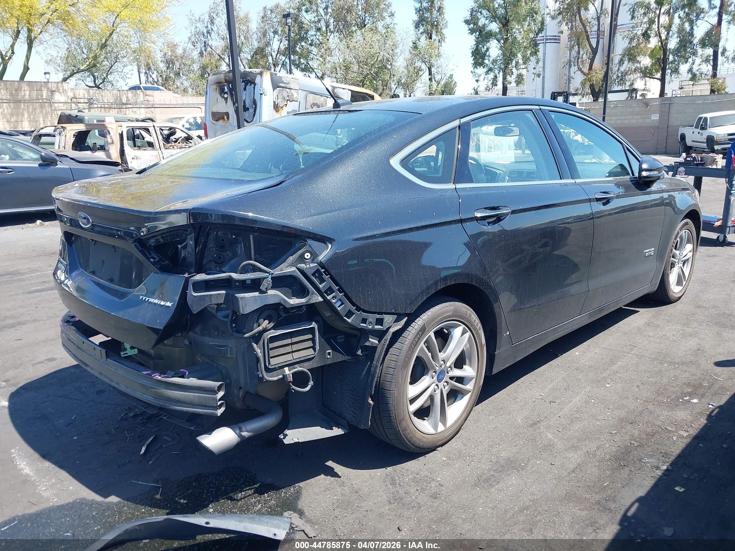 2015 Ford Fusion Energi Titanium Black vin: 3FA6P0SU4FR147474