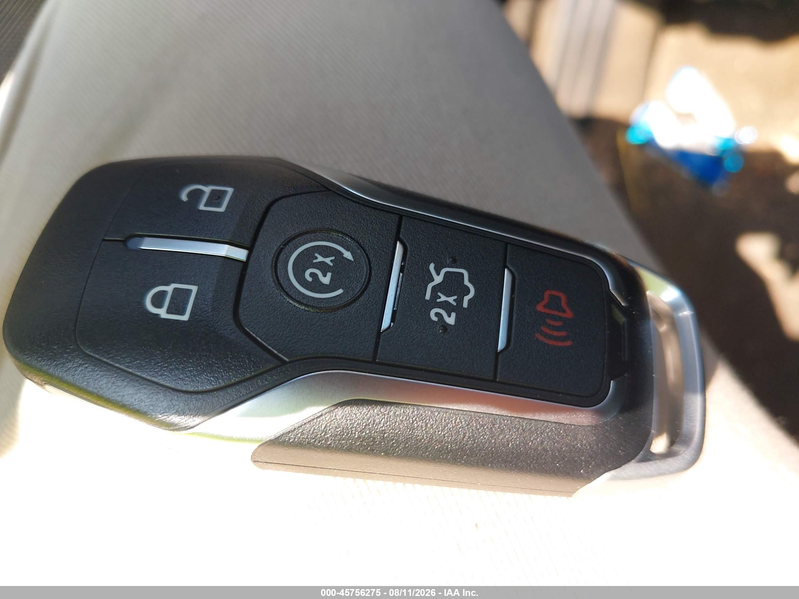 2015 Ford Fusion Energi Titanium White vin: 3FA6P0SU5FR231240