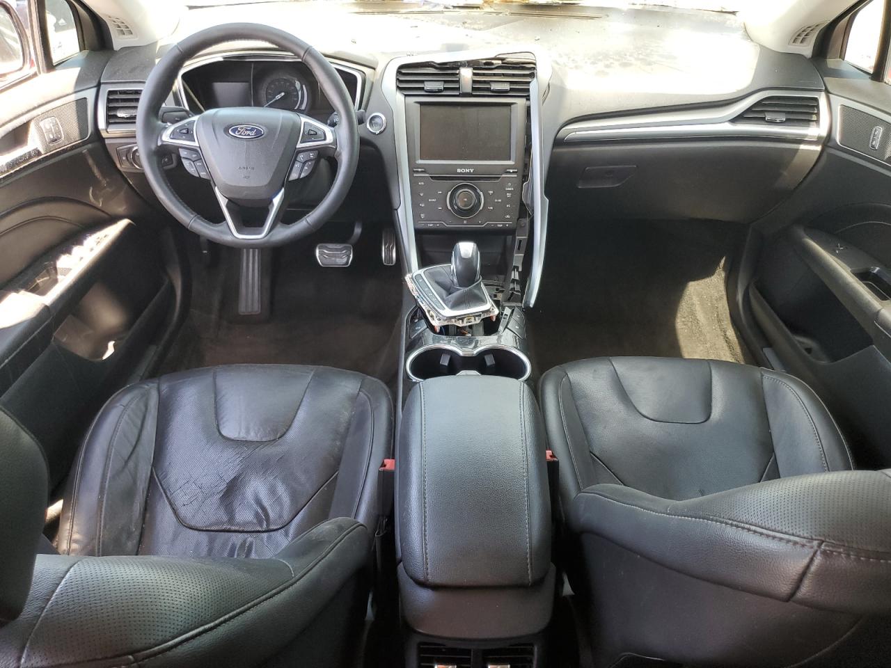 2015 Ford Fusion Titanium Phev Красный vin: 3FA6P0SU6FR173932