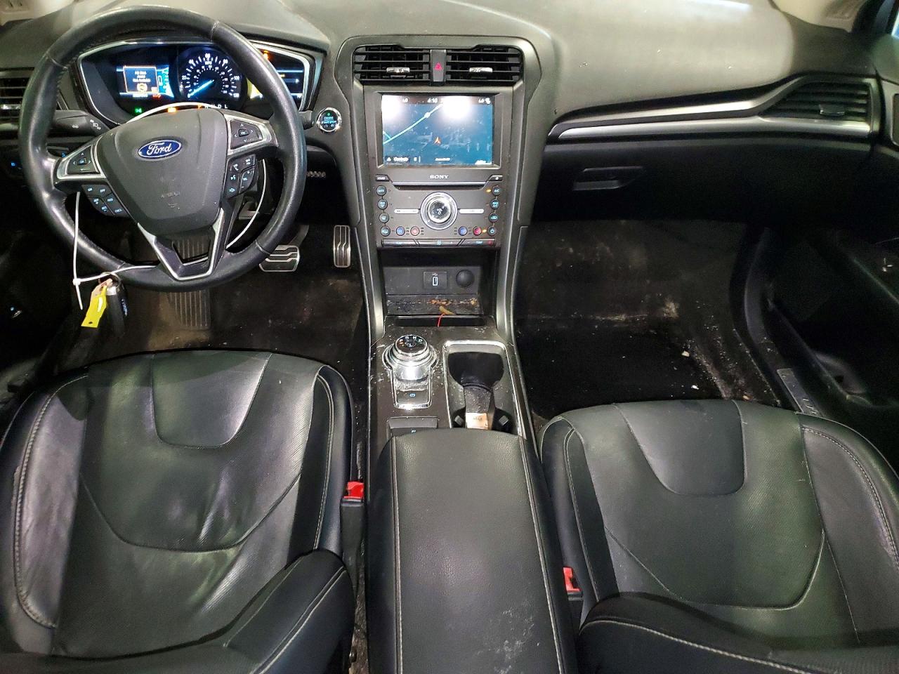 2018 Ford Fusion Titanium Black vin: 3FA6P0SU8JR222010