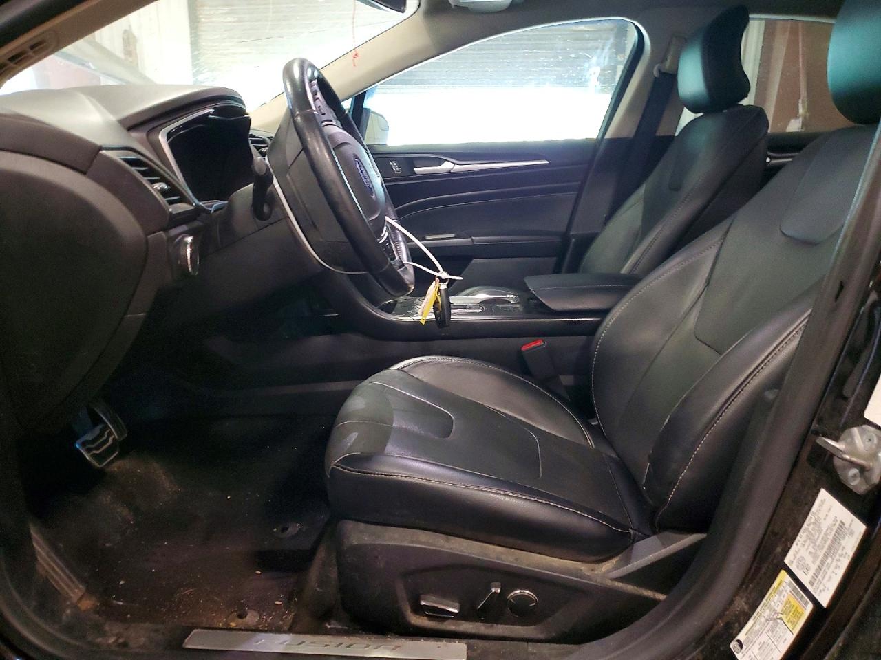 2018 Ford Fusion Titanium Black vin: 3FA6P0SU8JR222010