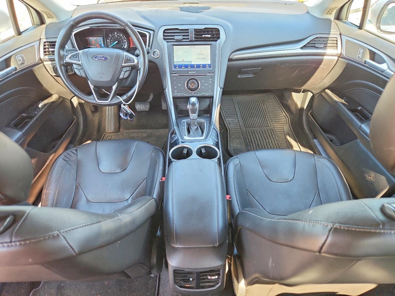 2013 Ford Fusion Titanium Phev Silver vin: 3FA6P0SU9DR273617
