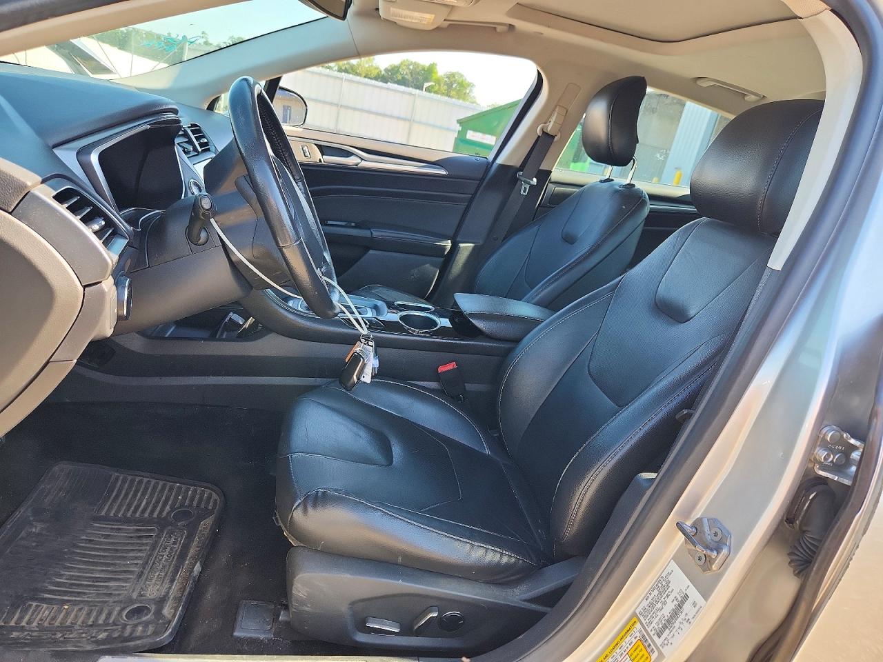 2013 Ford Fusion Titanium Phev Silver vin: 3FA6P0SU9DR273617