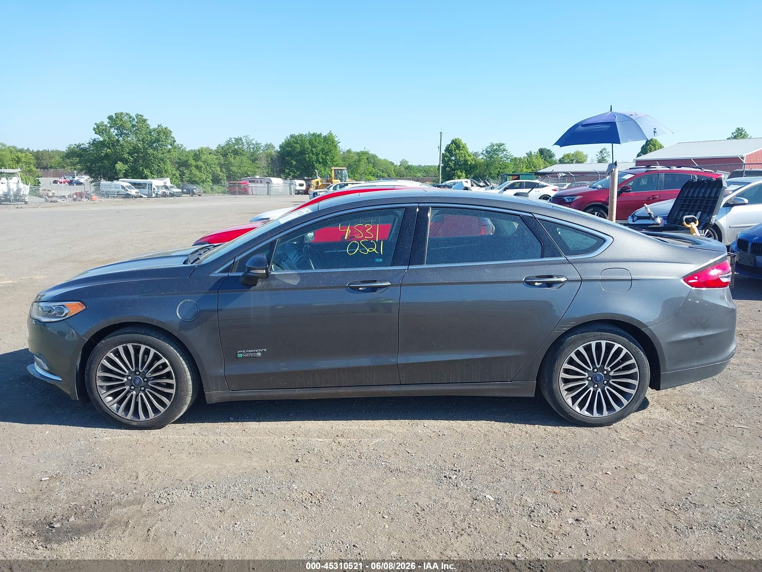 2017 Ford Fusion Energi Titanium Gray vin: 3FA6P0SU9HR151958