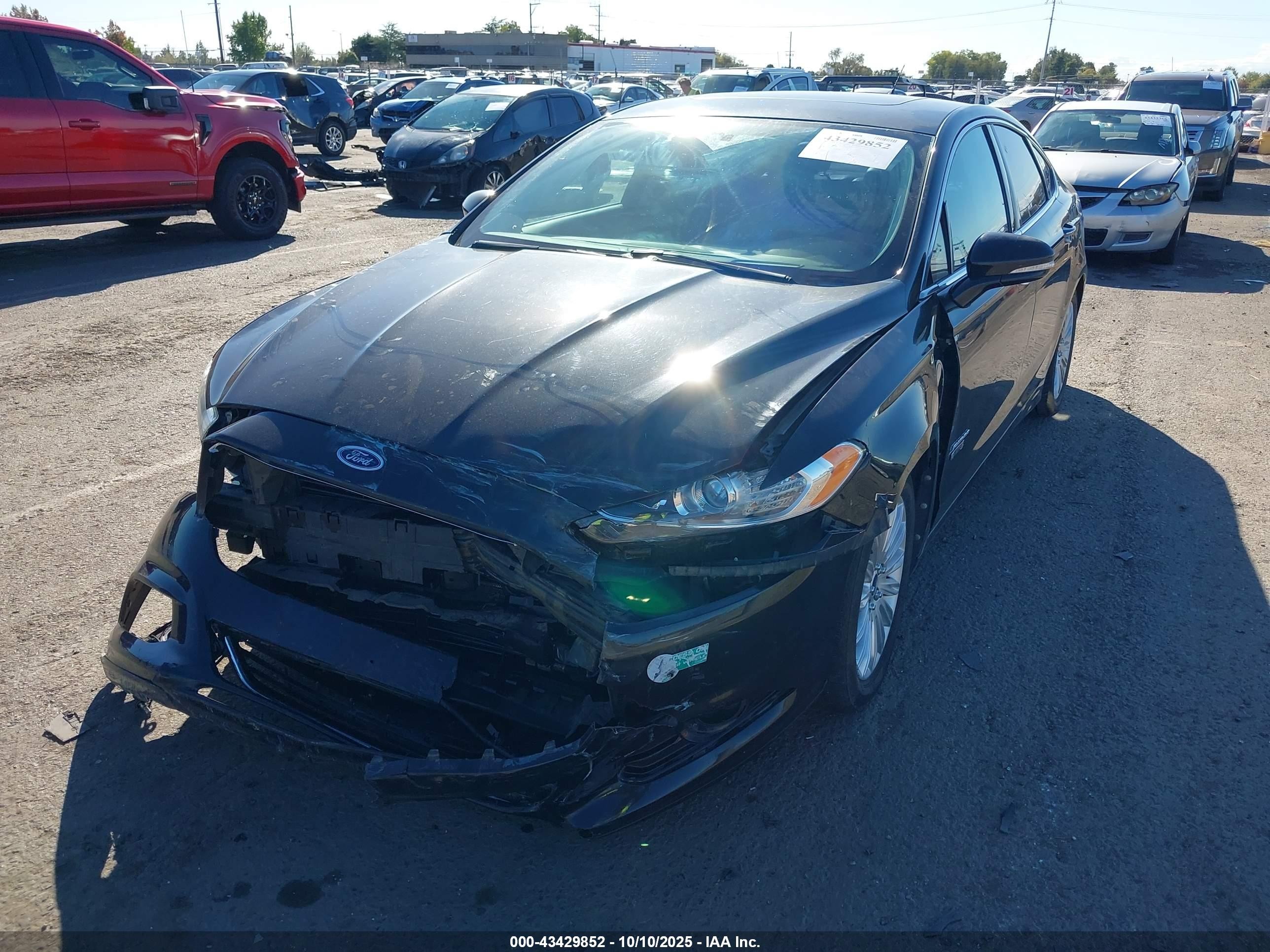 2013 Ford Fusion Energi Titanium Black vin: 3FA6P0SUXDR235491