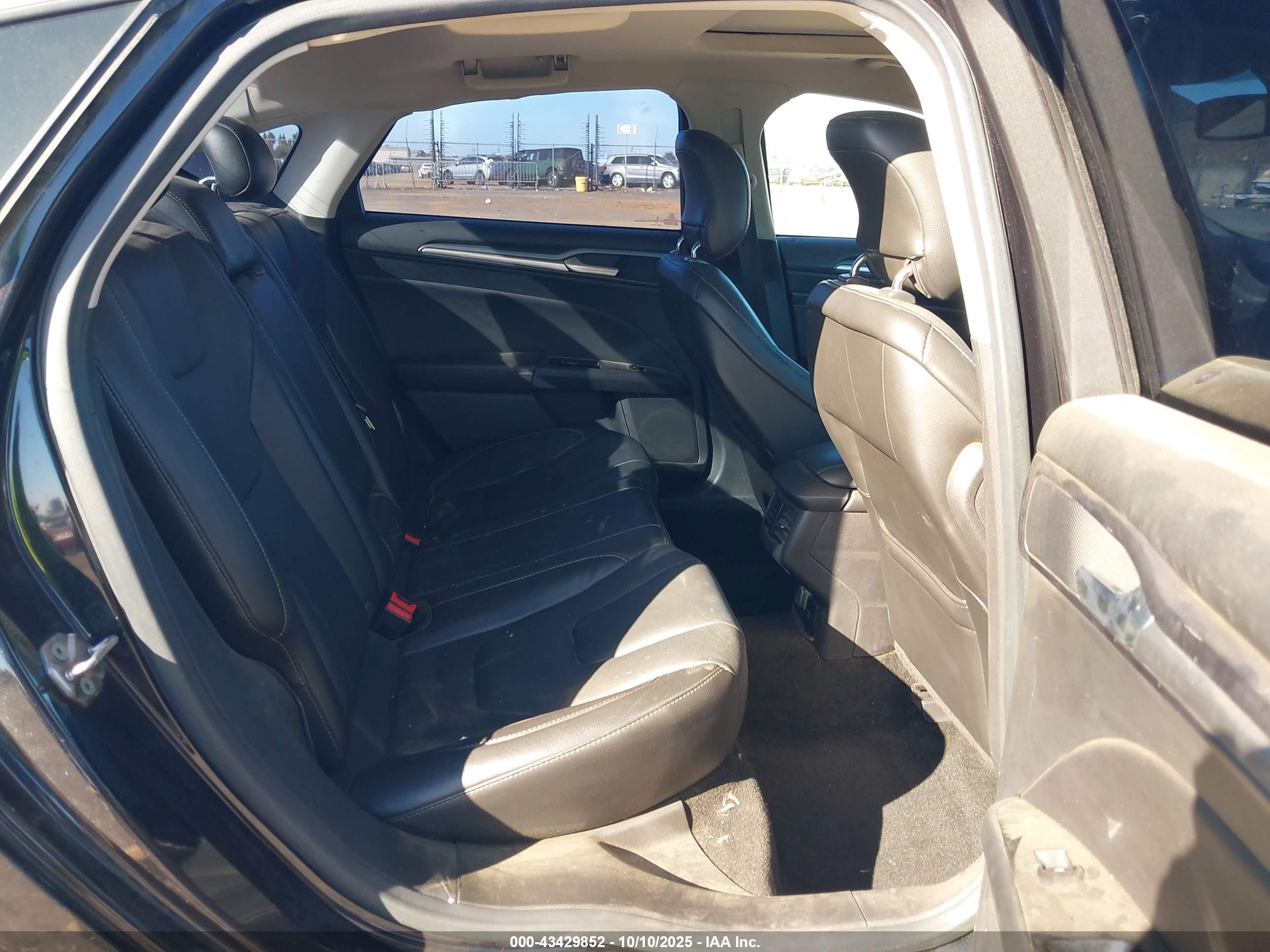 2013 Ford Fusion Energi Titanium Black vin: 3FA6P0SUXDR235491
