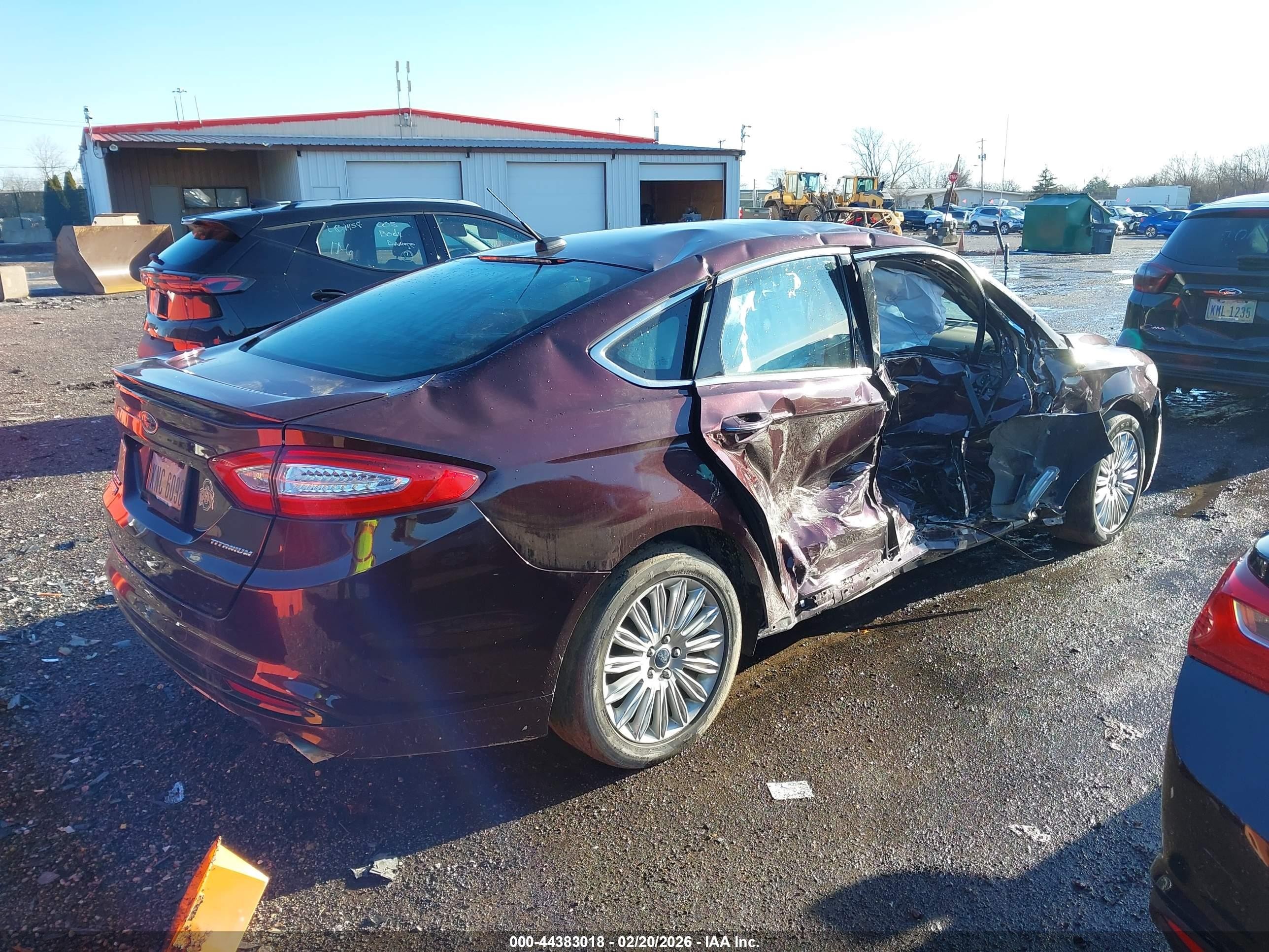 2013 Ford Fusion Energi Titanium Бордовый vin: 3FA6P0SUXDR308391