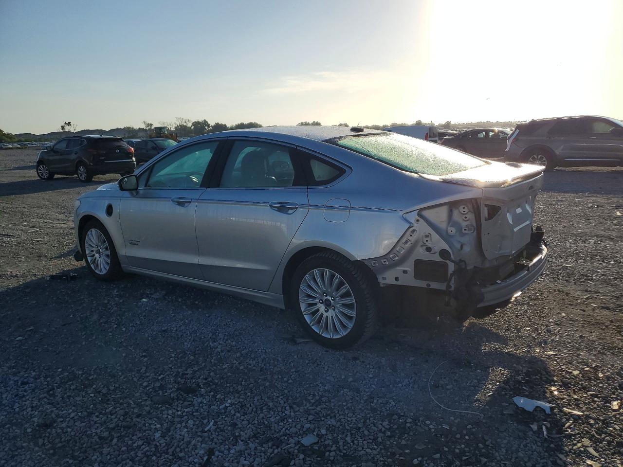2013 Ford Fusion Titanium Phev Silver vin: 3FA6P0SUXDR351337