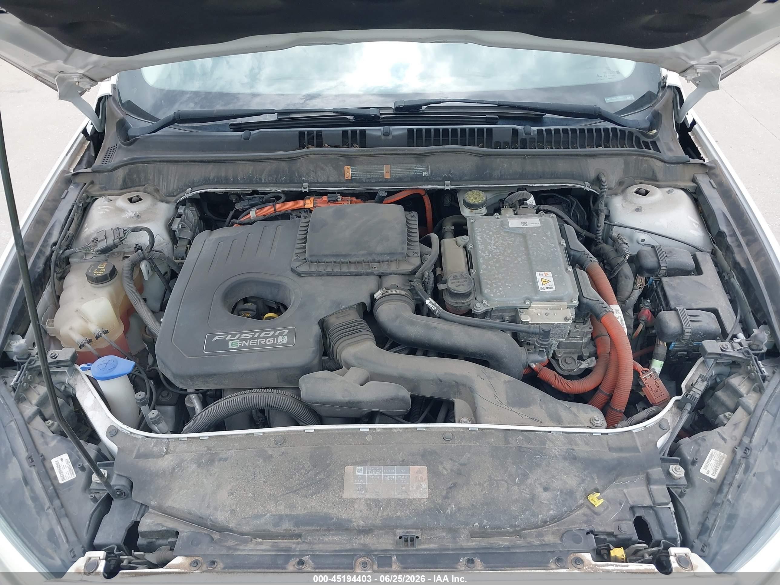 2015 Ford Fusion Energi Titanium White vin: 3FA6P0SUXFR192077