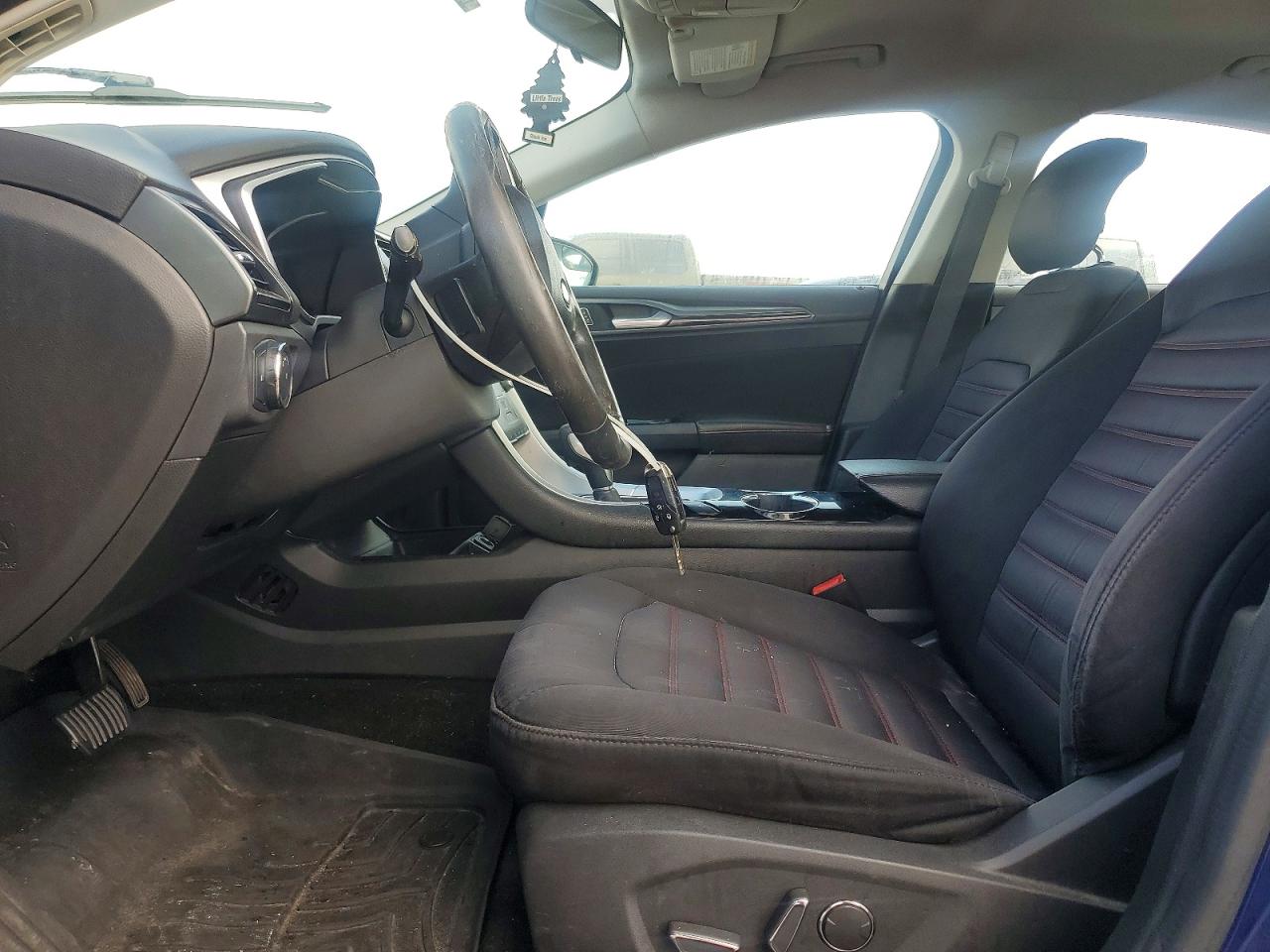 2015 Ford Fusion Se Blue vin: 3FA6P0T90FR116734