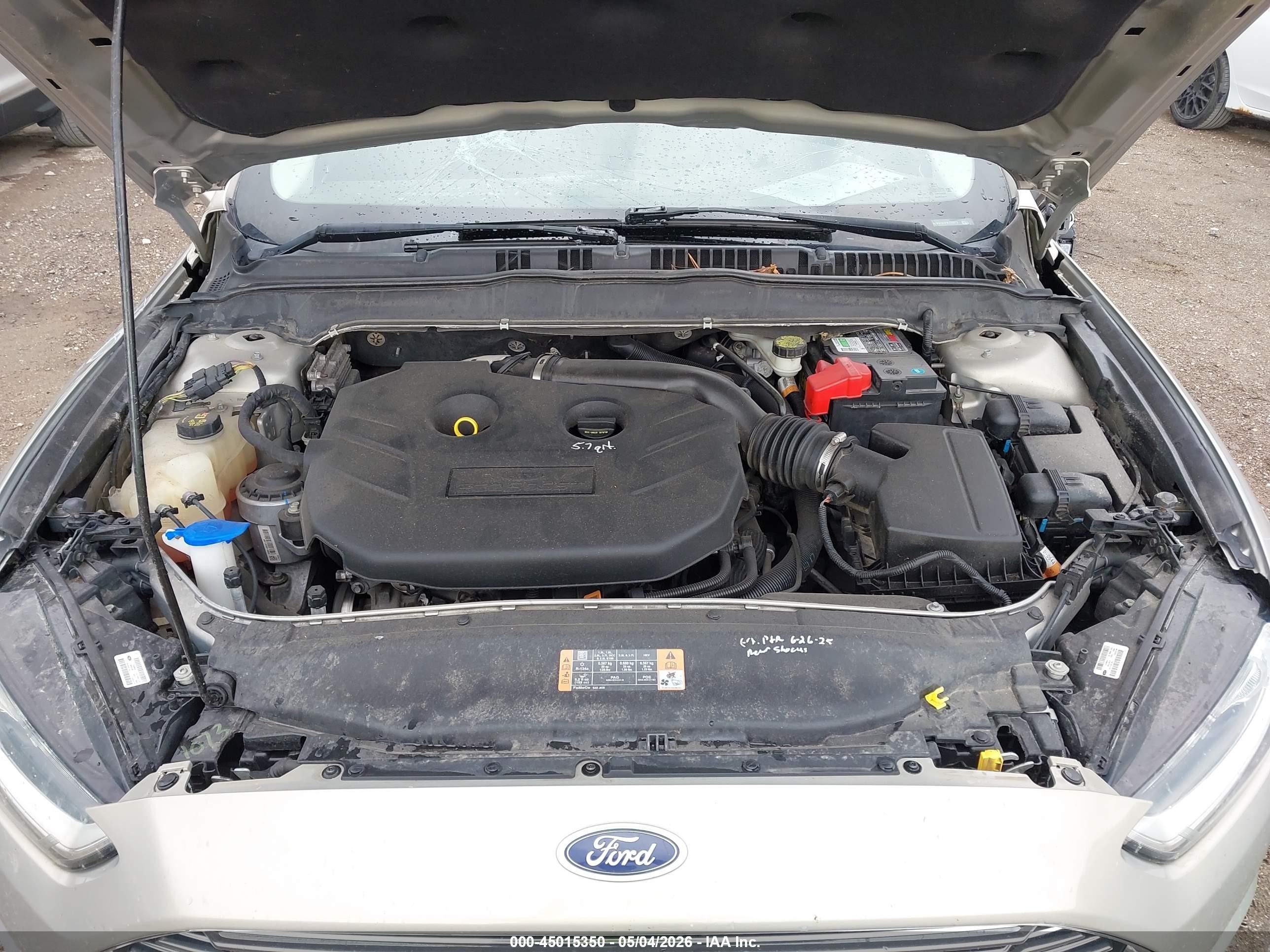2015 Ford Fusion Se Золотой vin: 3FA6P0T91FR126673