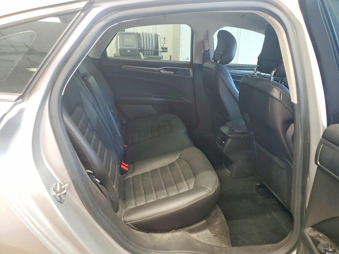 2015 Ford Fusion Se Silver vin: 3FA6P0T91FR140895