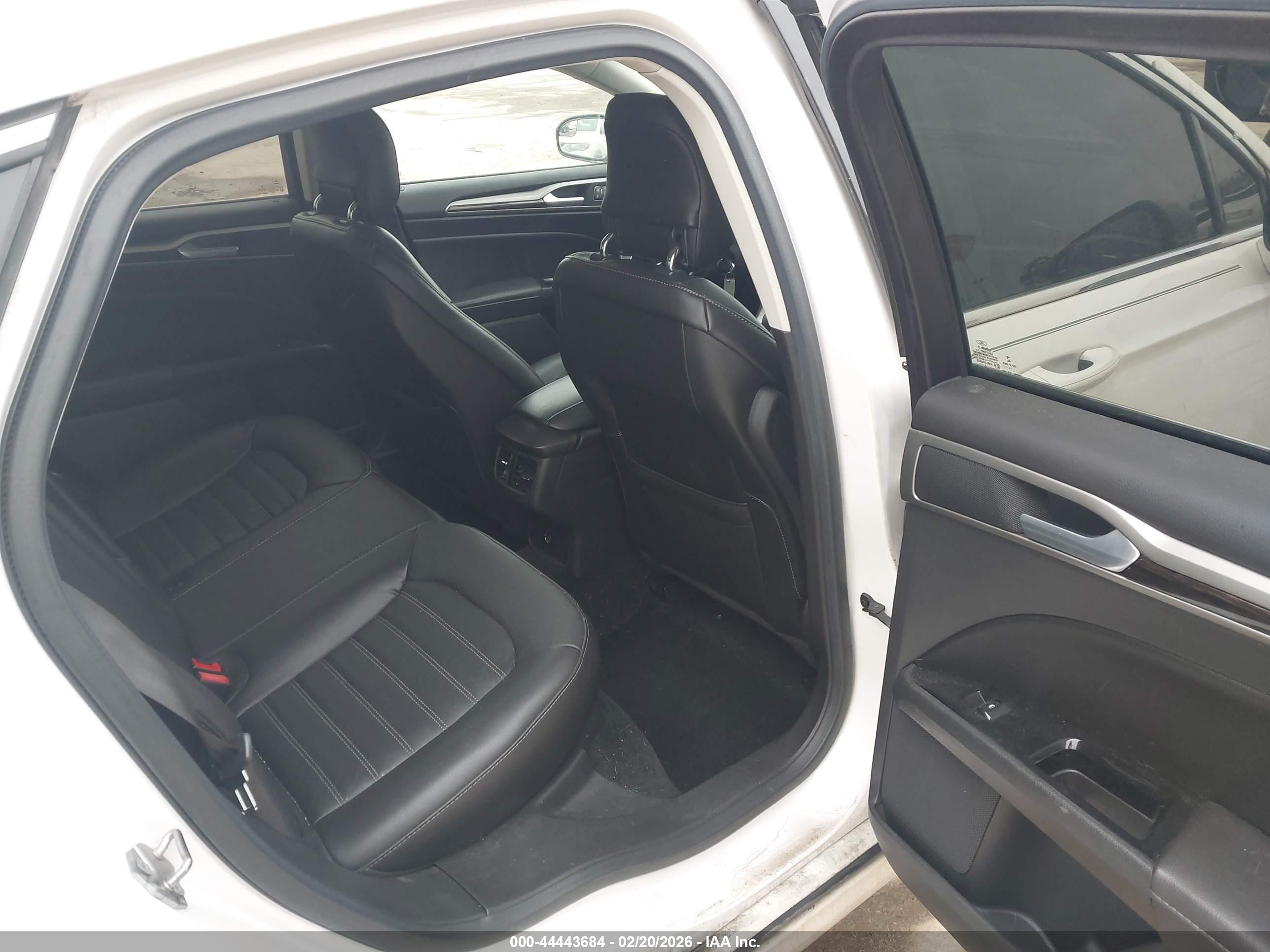 2015 Ford Fusion Se White vin: 3FA6P0T91FR149922