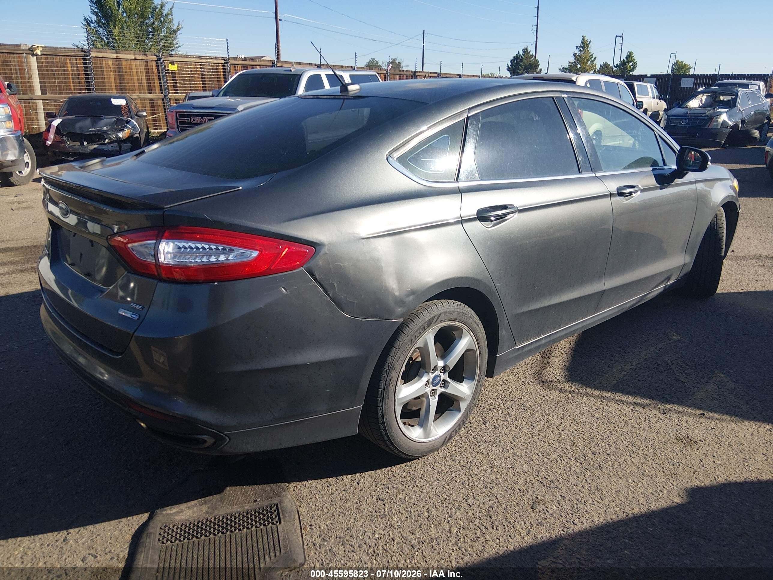 2015 Ford Fusion Se Серый vin: 3FA6P0T92FR182007