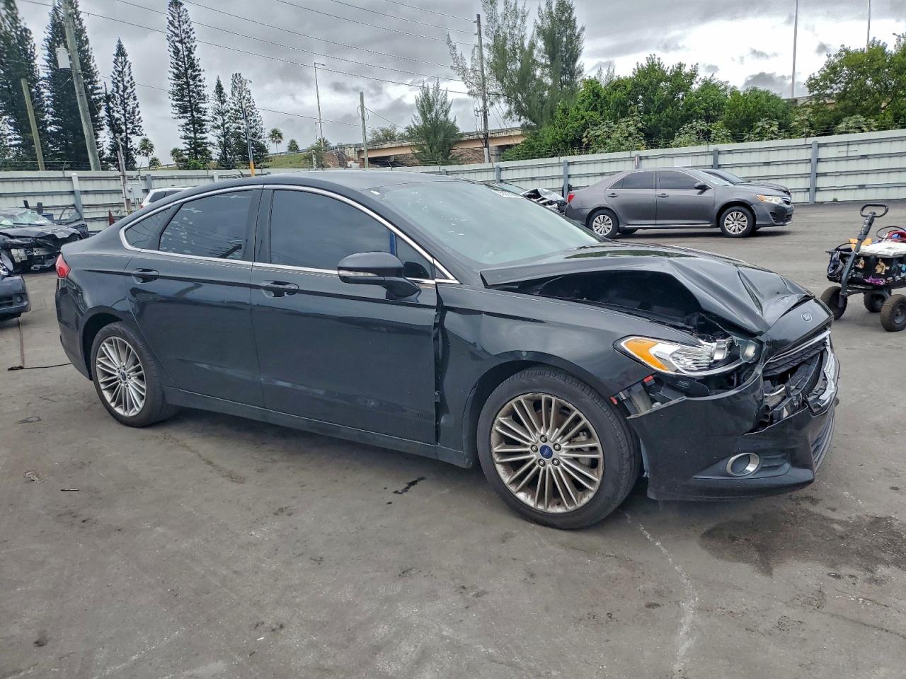 2015 Ford Fusion Se Black vin: 3FA6P0T92FR188678