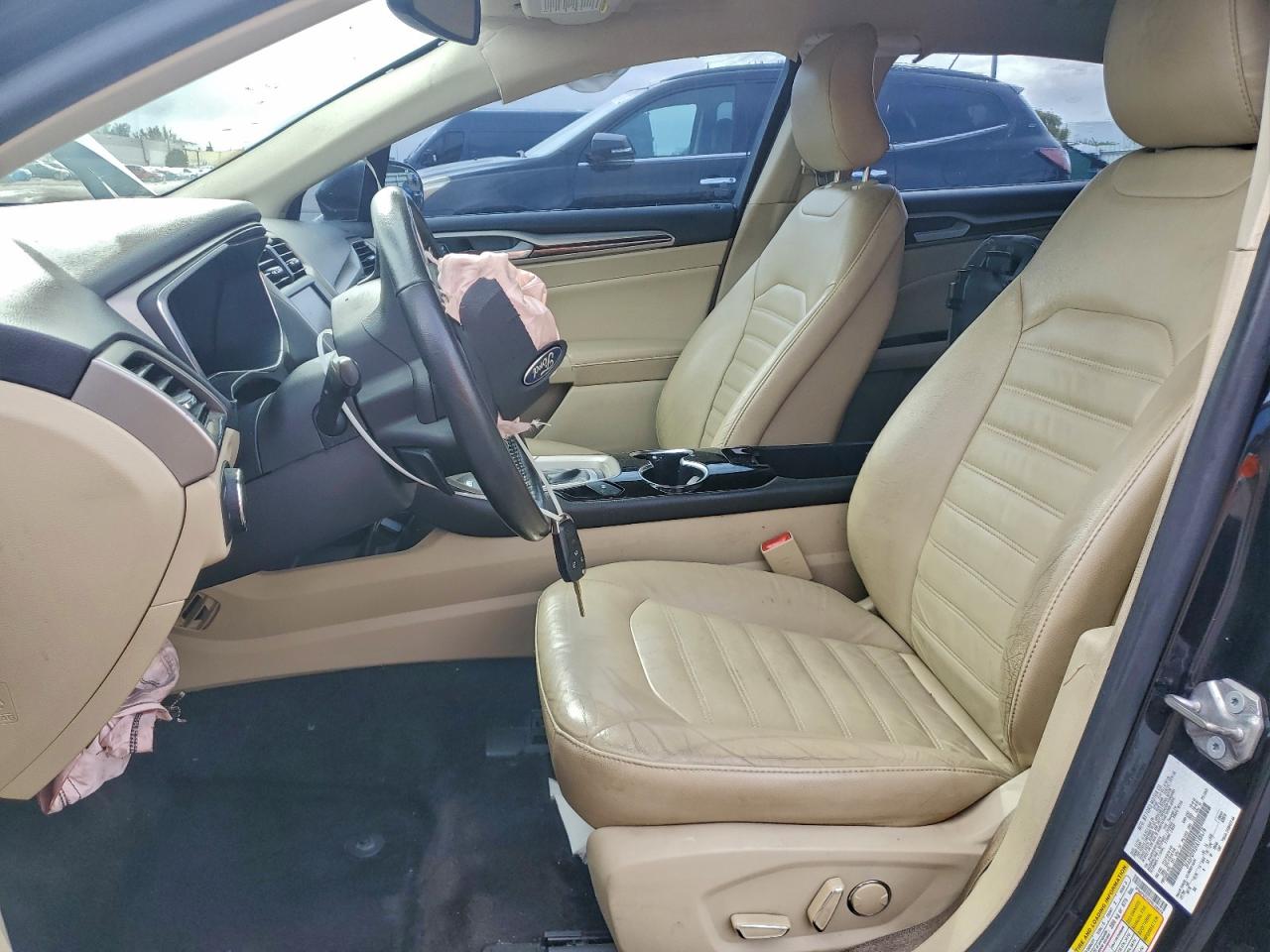 2015 Ford Fusion Se Black vin: 3FA6P0T92FR188678