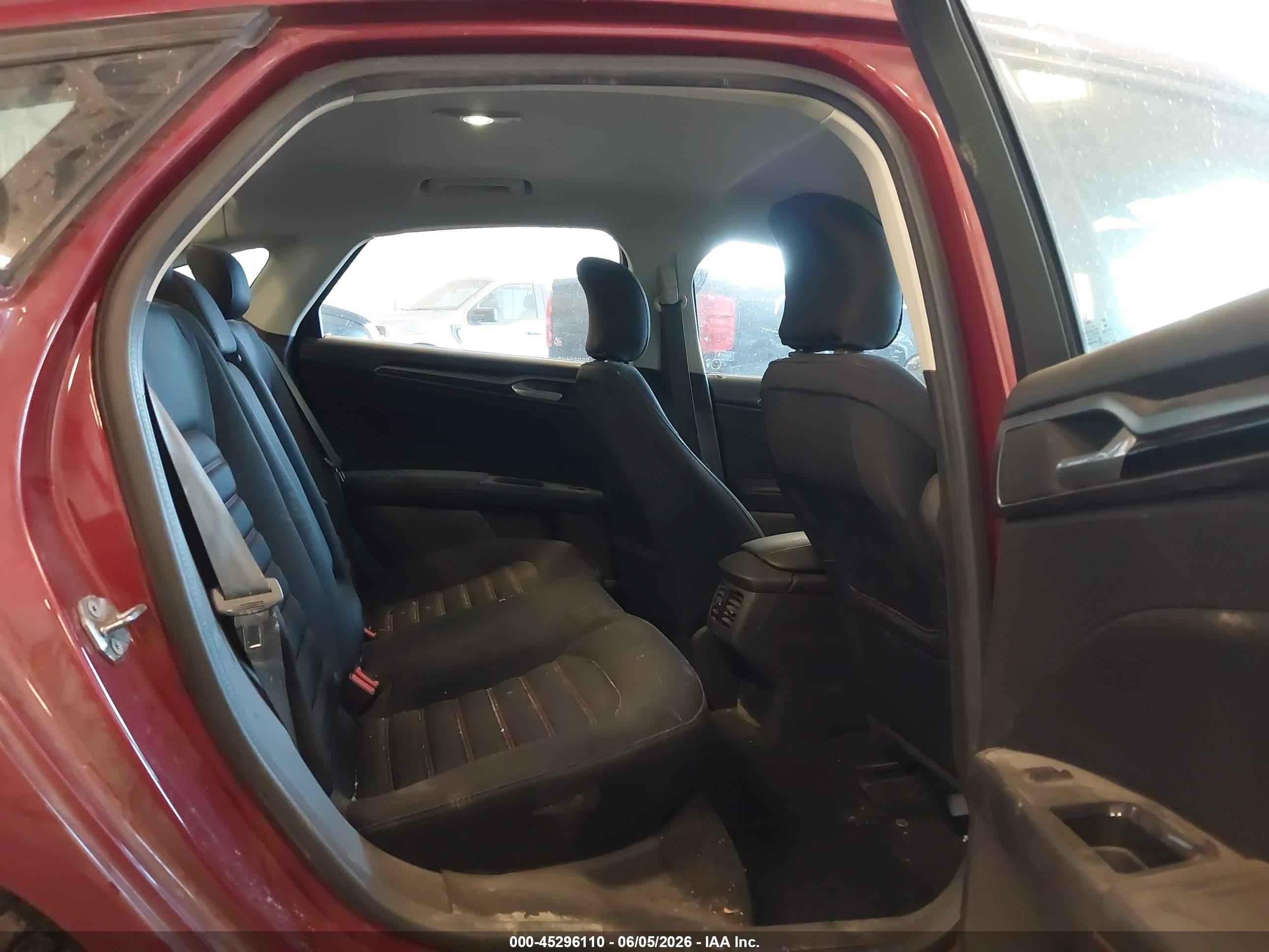 2015 Ford Fusion Se Red vin: 3FA6P0T92FR271088