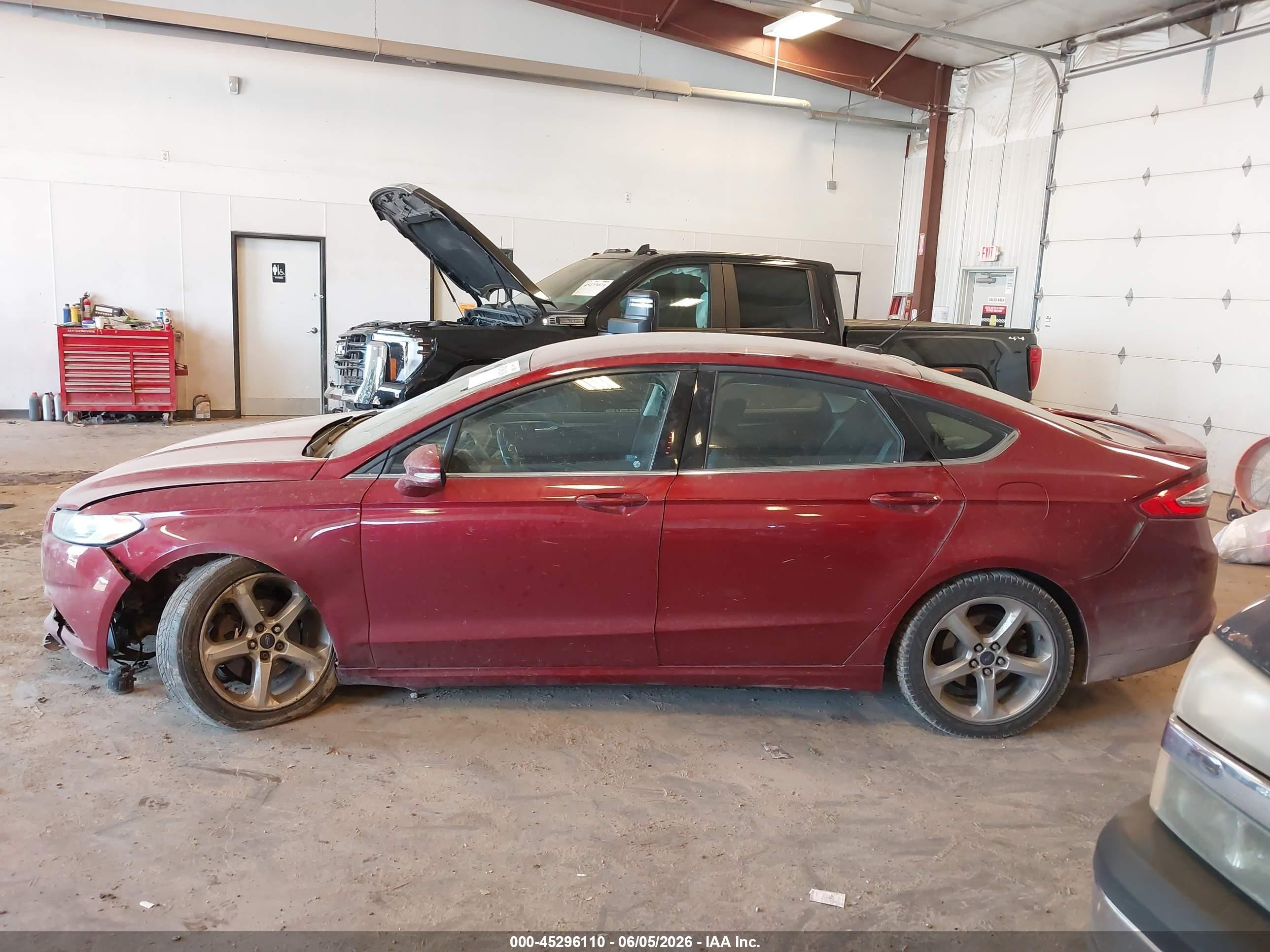 2015 Ford Fusion Se Red vin: 3FA6P0T92FR271088