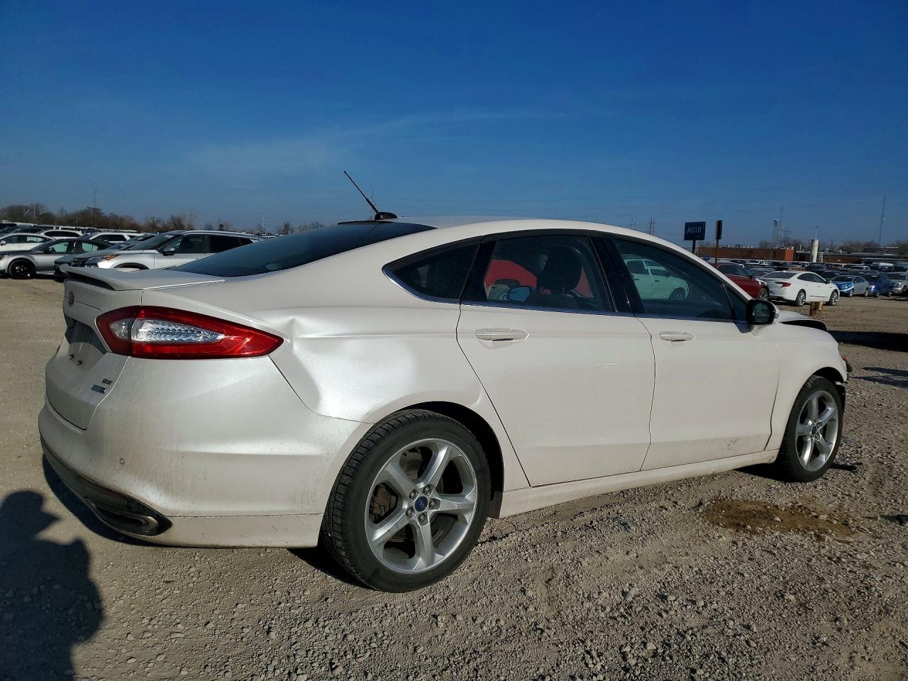 2015 Ford Fusion Se White vin: 3FA6P0T93FR276221