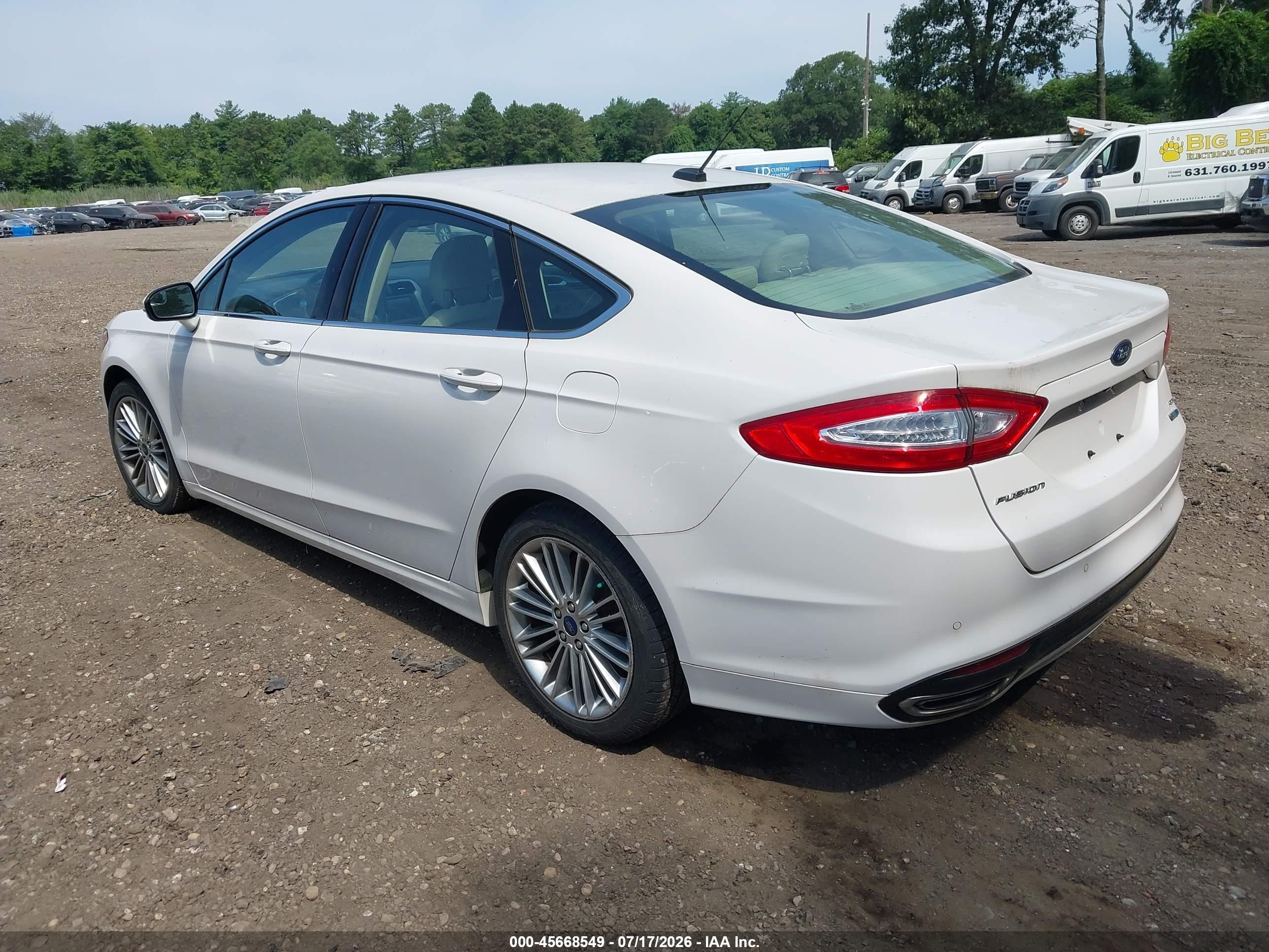 2015 Ford Fusion Se Белый vin: 3FA6P0T94FR122049