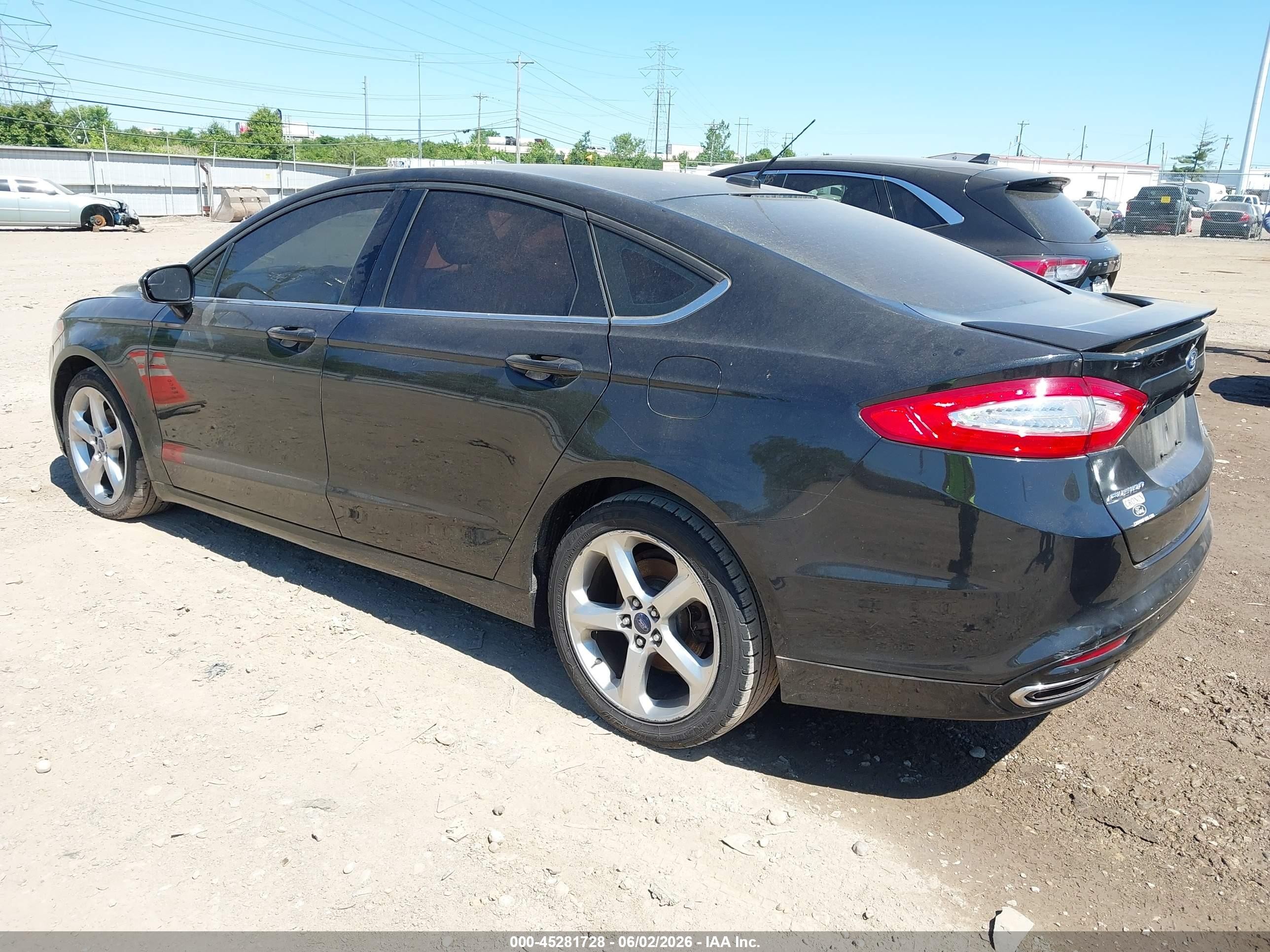 2015 Ford Fusion Se Черный vin: 3FA6P0T94FR254308