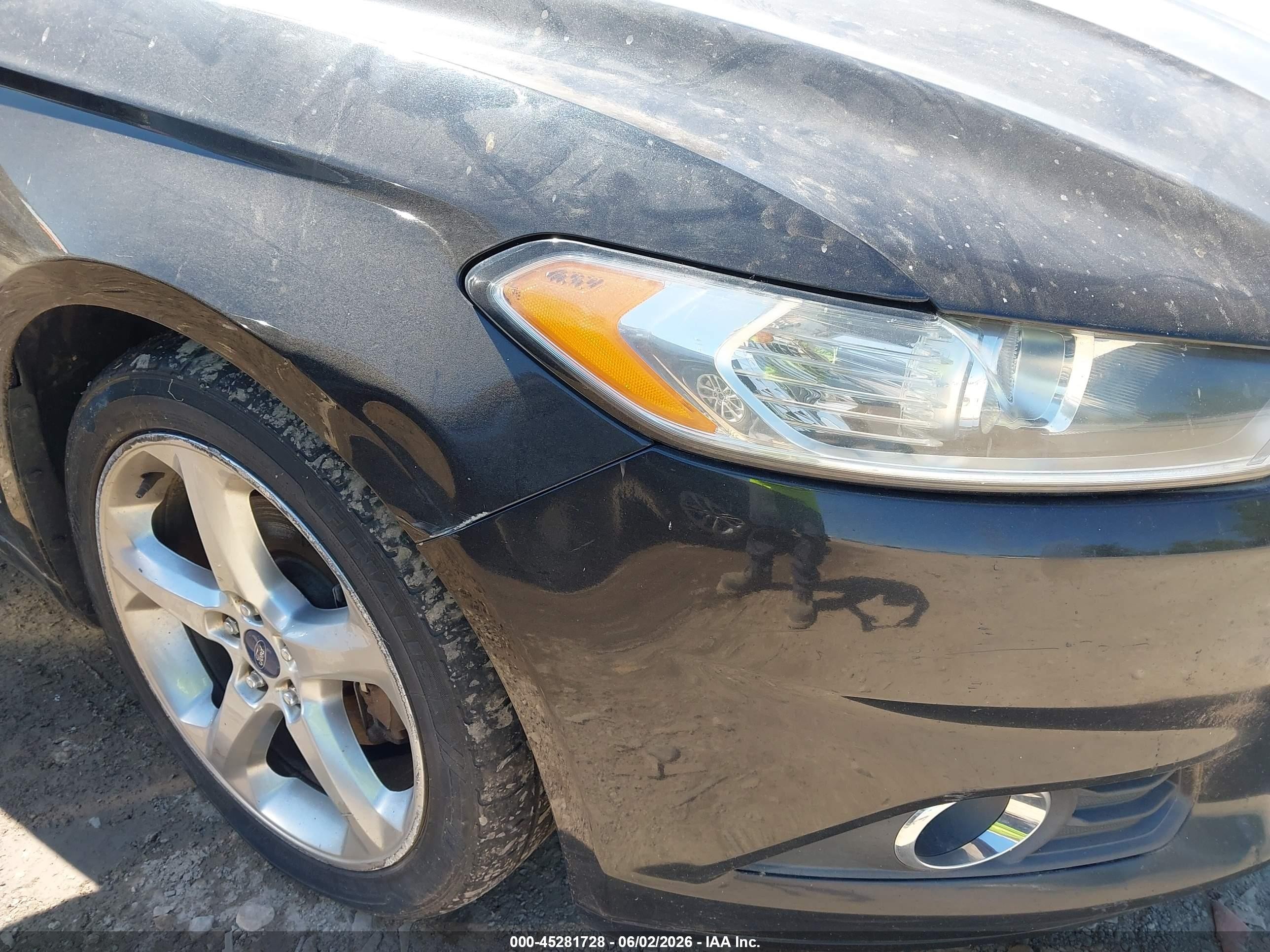 2015 Ford Fusion Se Черный vin: 3FA6P0T94FR254308