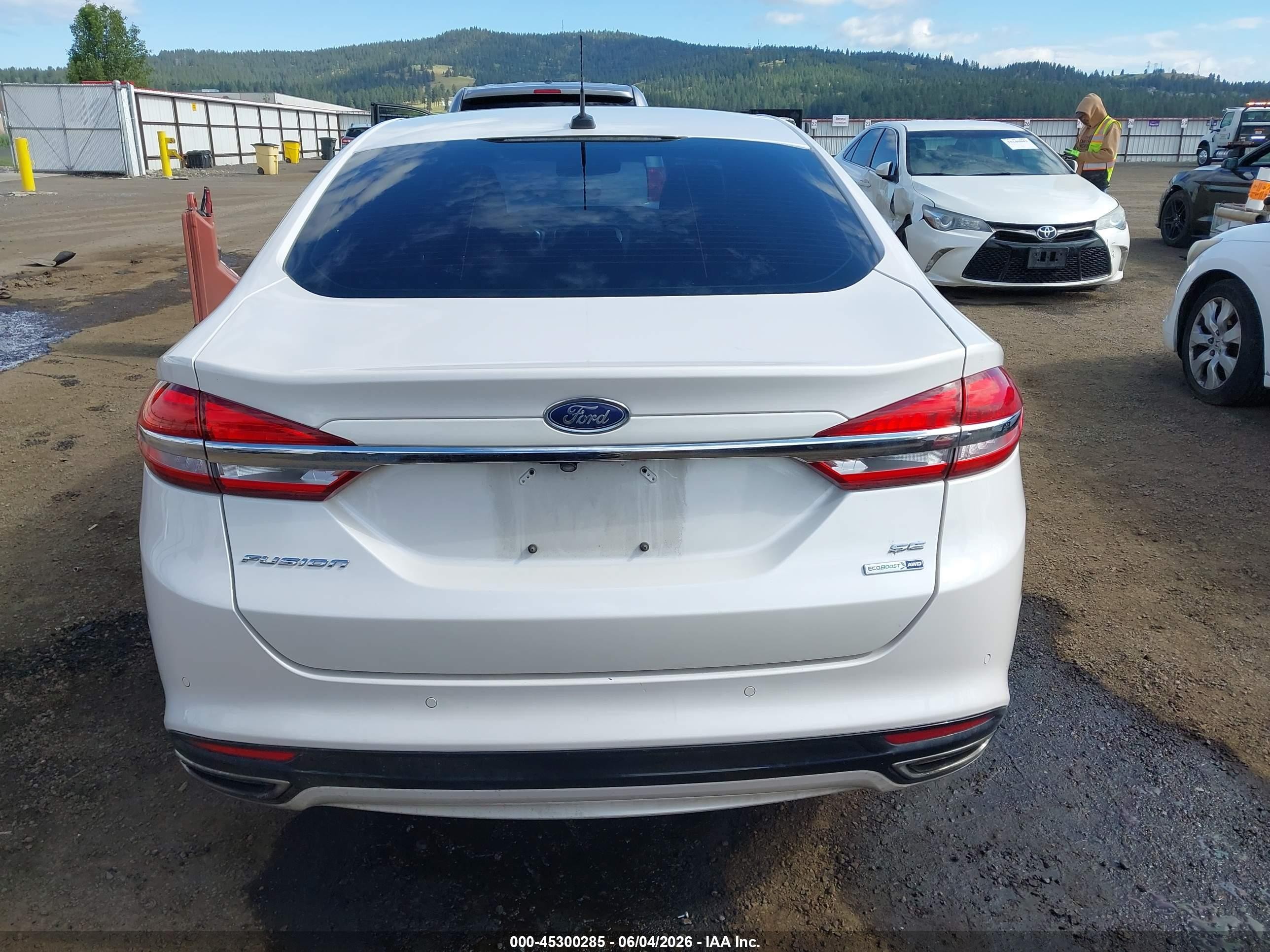 2017 Ford Fusion Se White vin: 3FA6P0T94HR121230