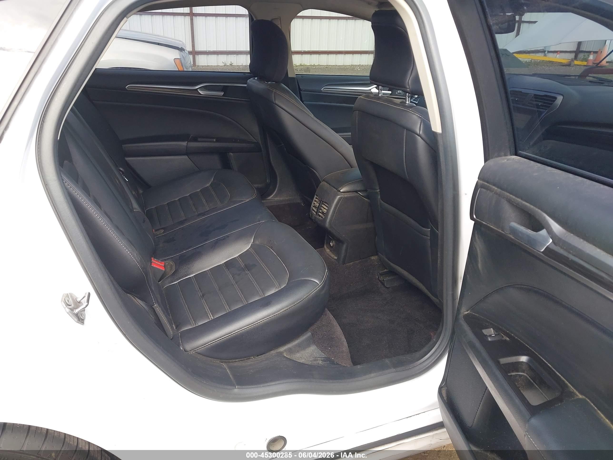 2017 Ford Fusion Se White vin: 3FA6P0T94HR121230
