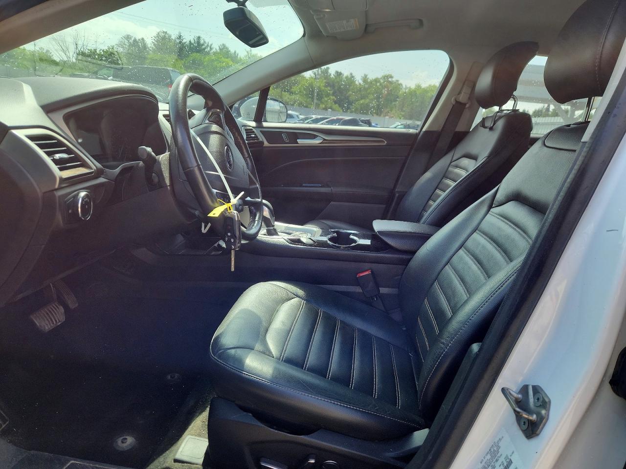 2015 Ford Fusion Se White vin: 3FA6P0T96FR136339