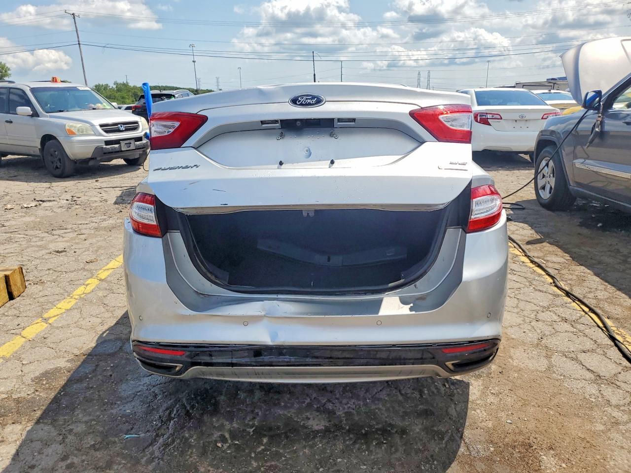 2016 Ford Fusion Se Silver vin: 3FA6P0T96GR380932