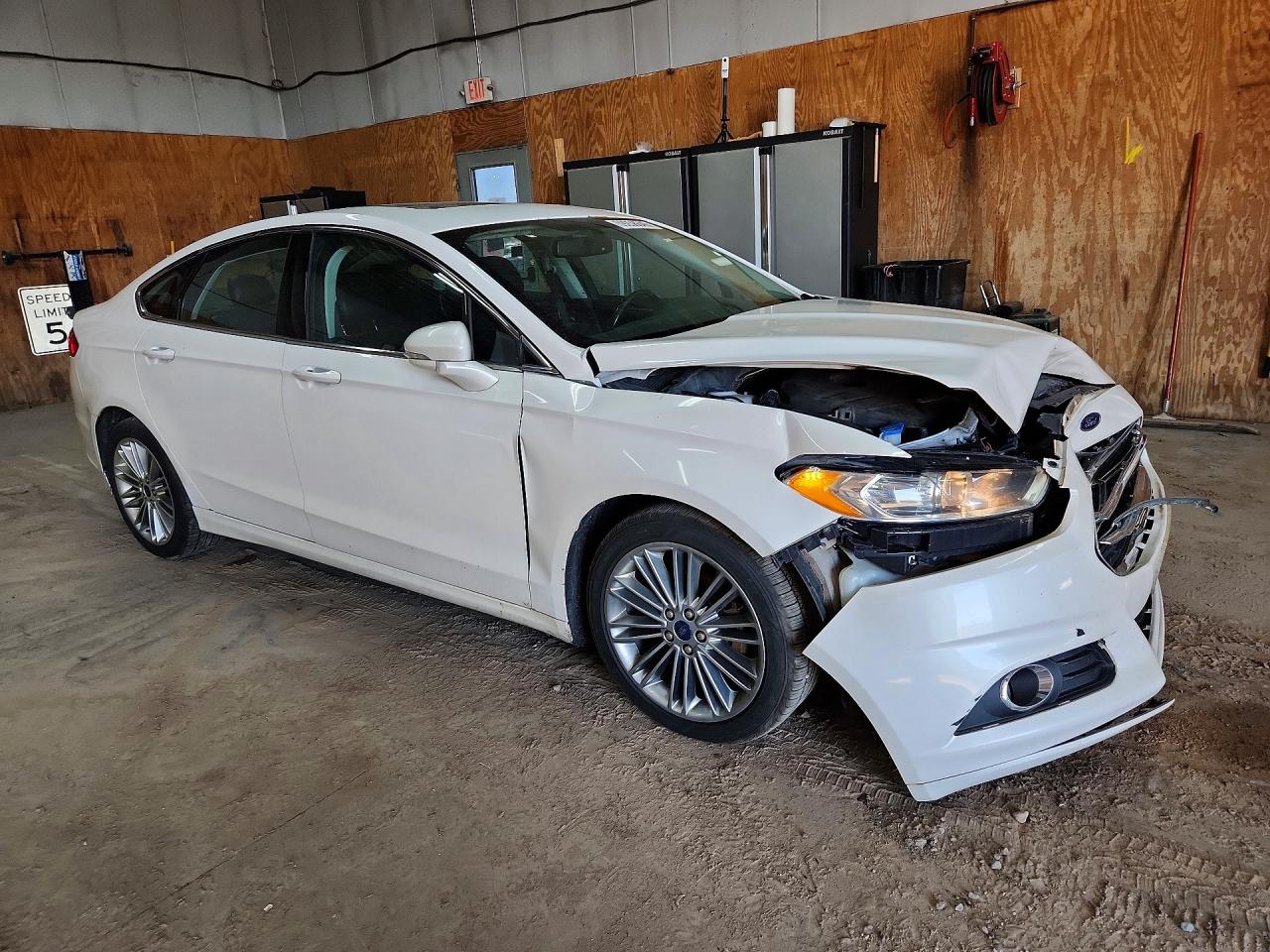2014 Ford Fusion Se White vin: 3FA6P0T97ER280271