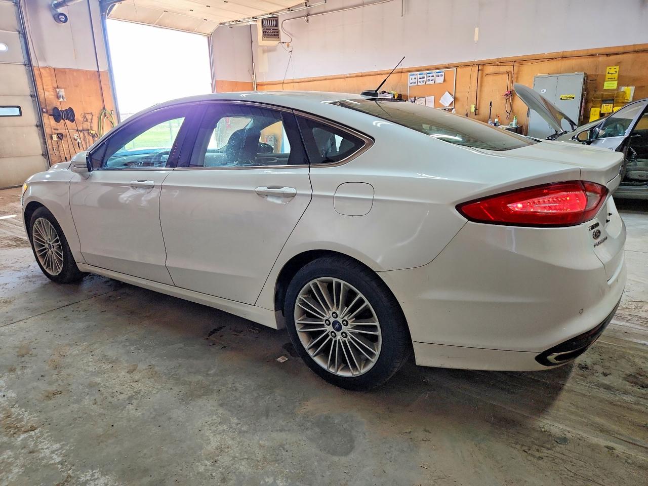 2014 Ford Fusion Se White vin: 3FA6P0T97ER280271