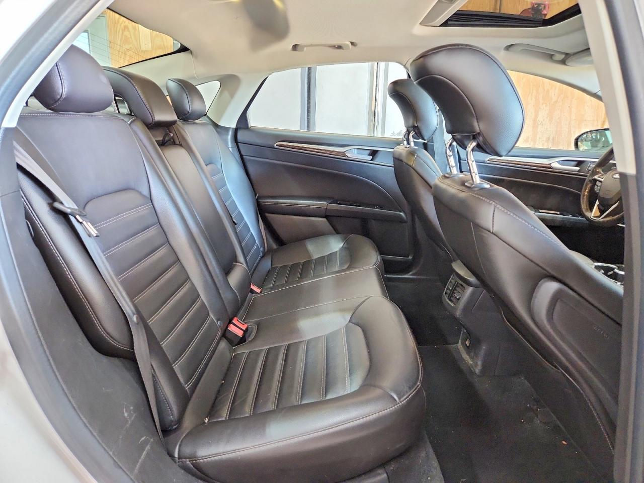2014 Ford Fusion Se White vin: 3FA6P0T97ER280271