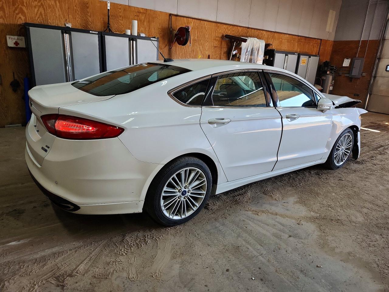 2014 Ford Fusion Se White vin: 3FA6P0T97ER280271