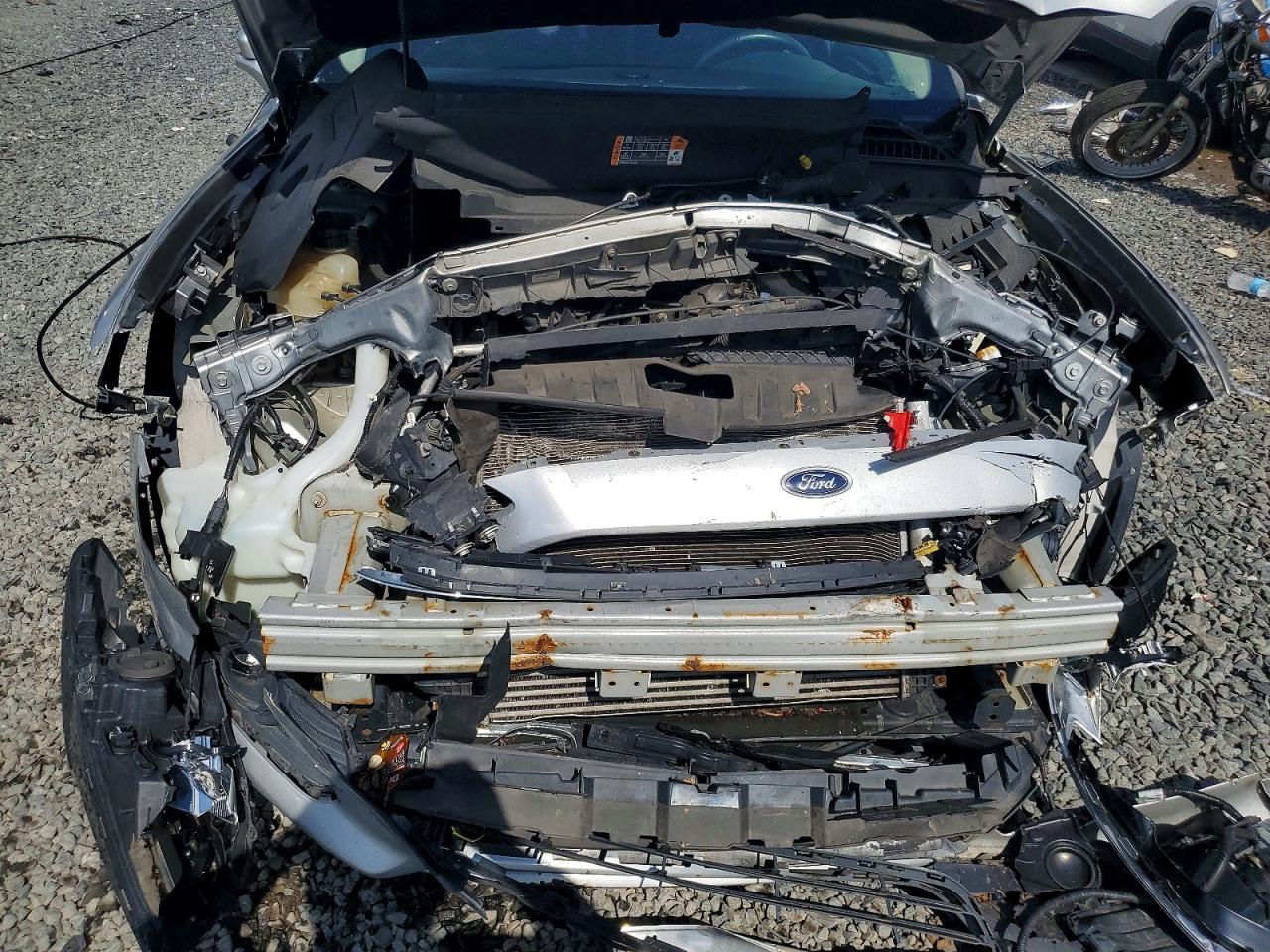 2016 Ford Fusion Se Silver vin: 3FA6P0T97GR374377