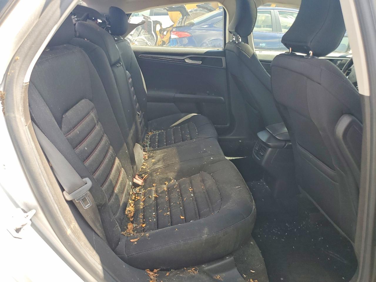 2016 Ford Fusion Se Silver vin: 3FA6P0T97GR374377