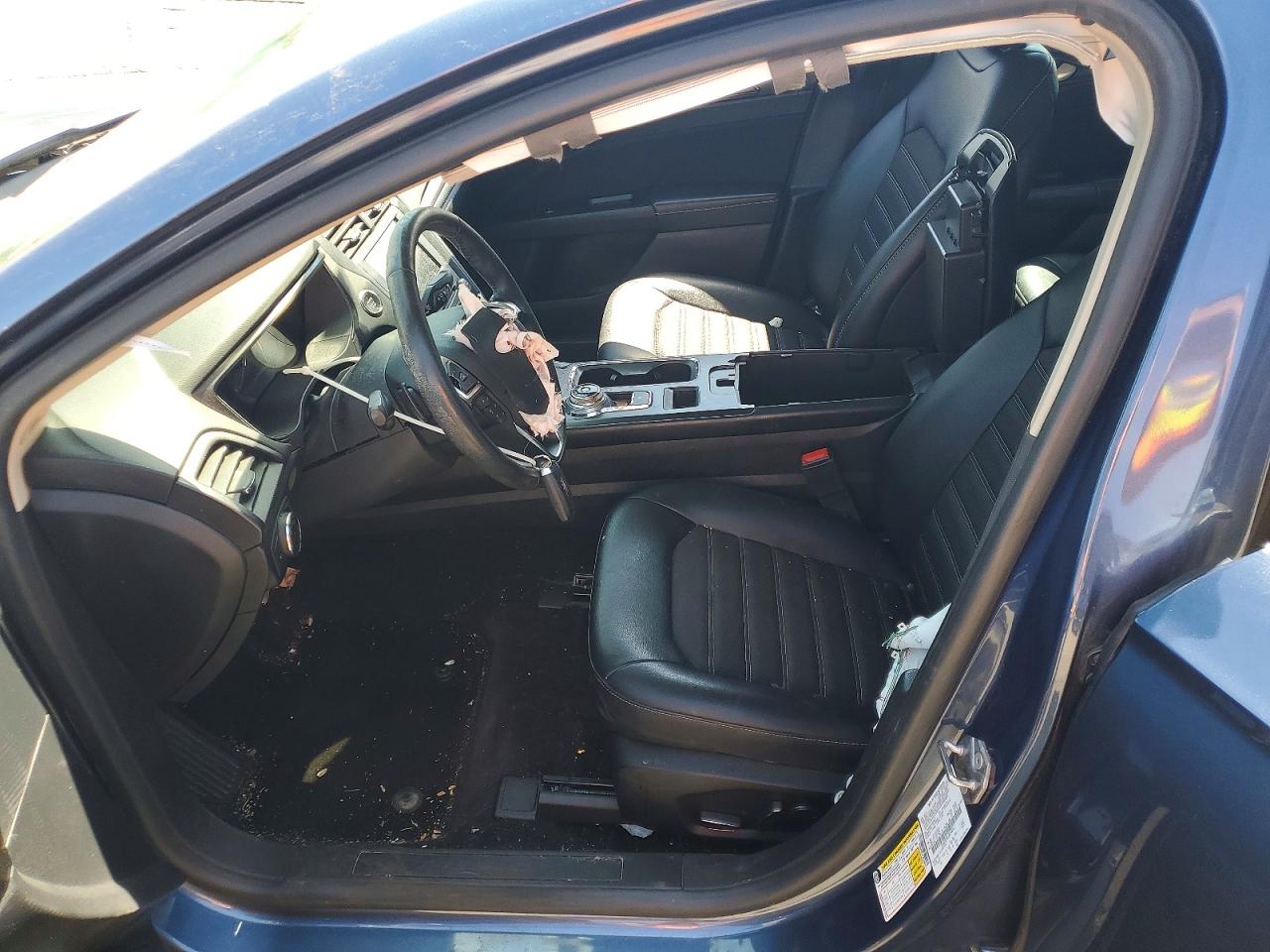 2018 Ford Fusion Se Blue vin: 3FA6P0T97JR246017