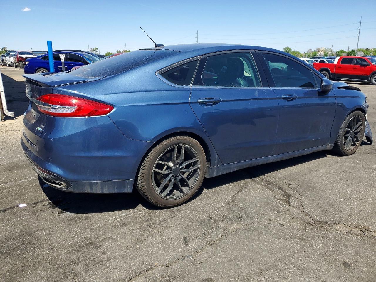 2018 Ford Fusion Se Blue vin: 3FA6P0T97JR246017