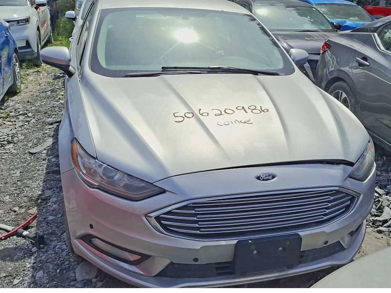 2018 Ford Fusion Se Gray vin: 3FA6P0T98JR263960