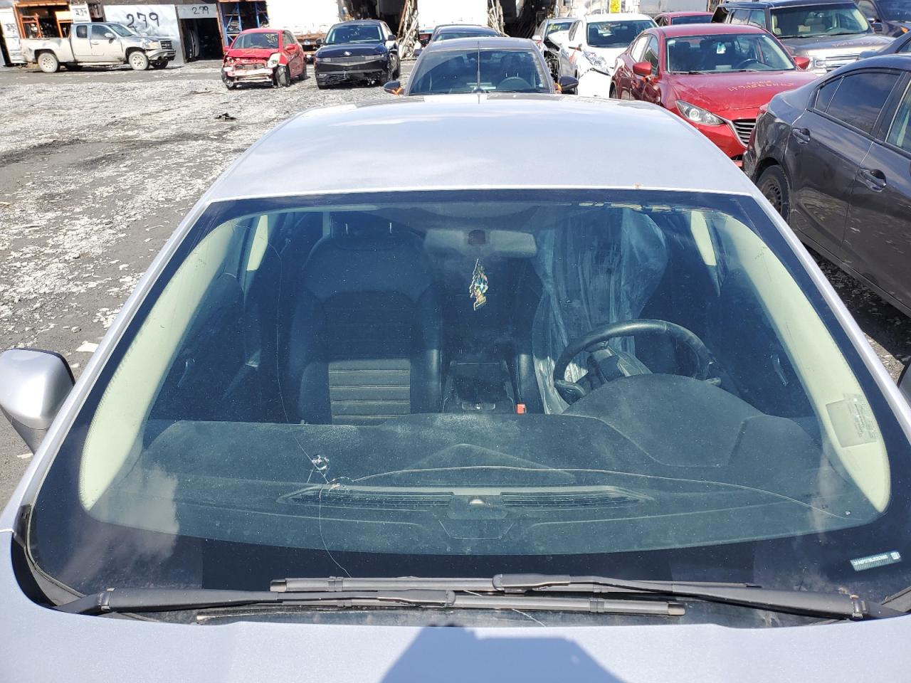 2018 Ford Fusion Se Gray vin: 3FA6P0T98JR263960 Damage: Windshield, Broken, Replacement Required